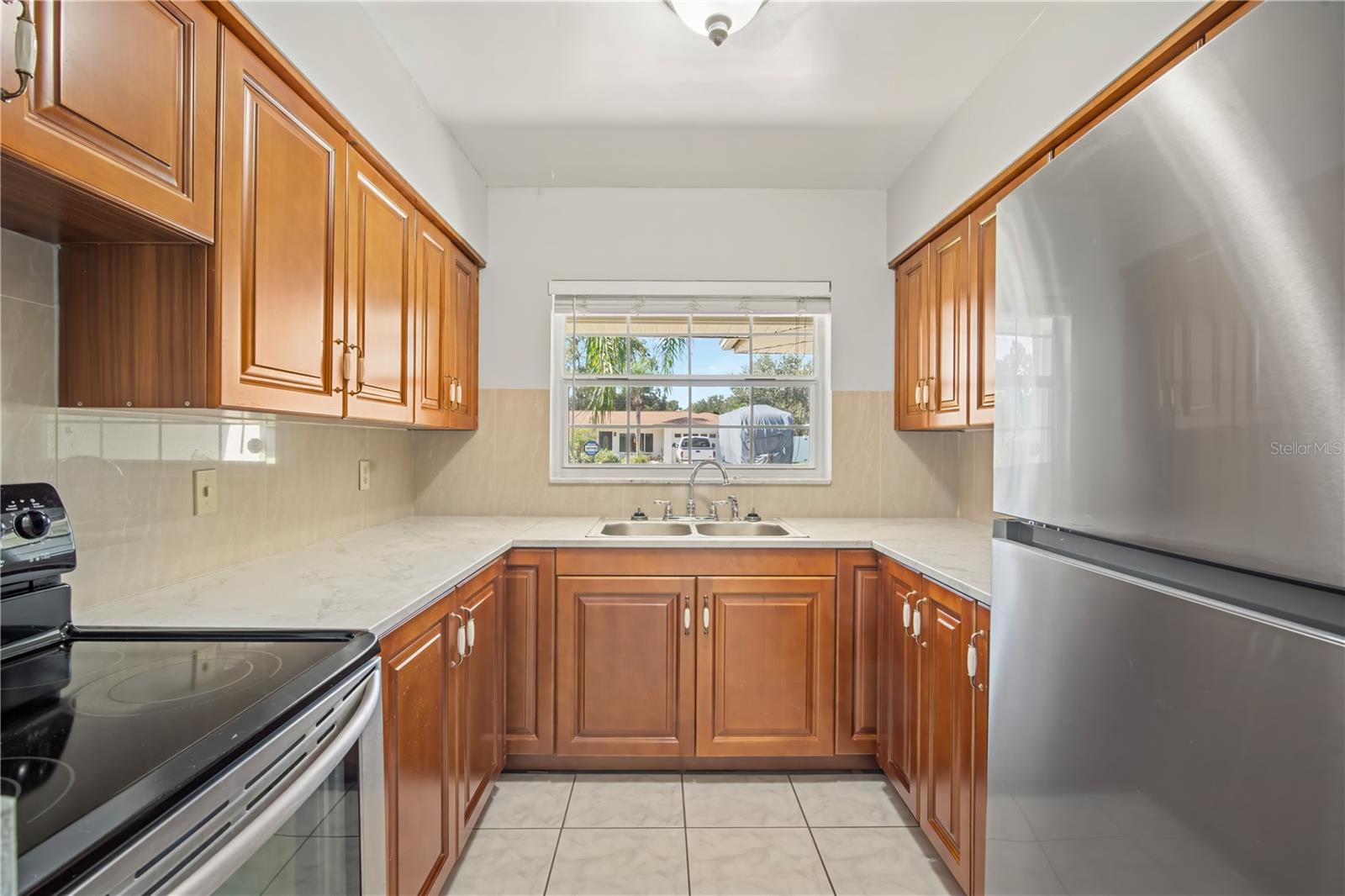 Image 10 of 23 For 1618 Hardwood Drive