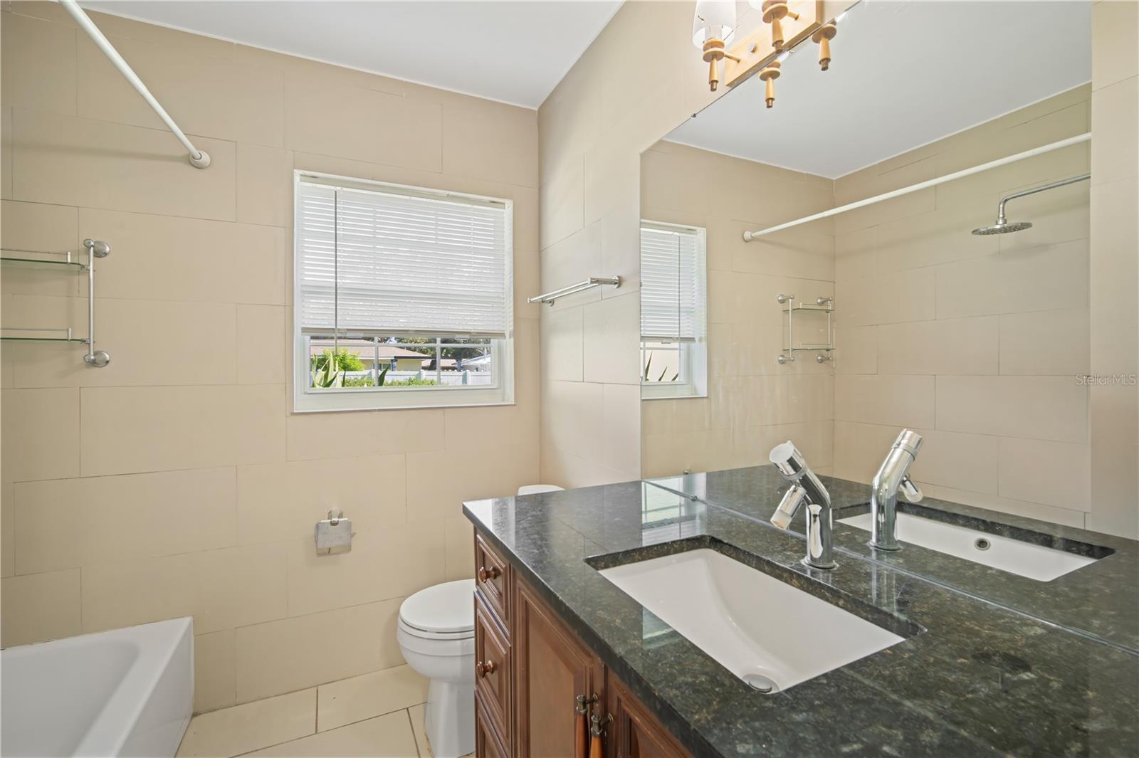 Image 13 of 23 For 1618 Hardwood Drive