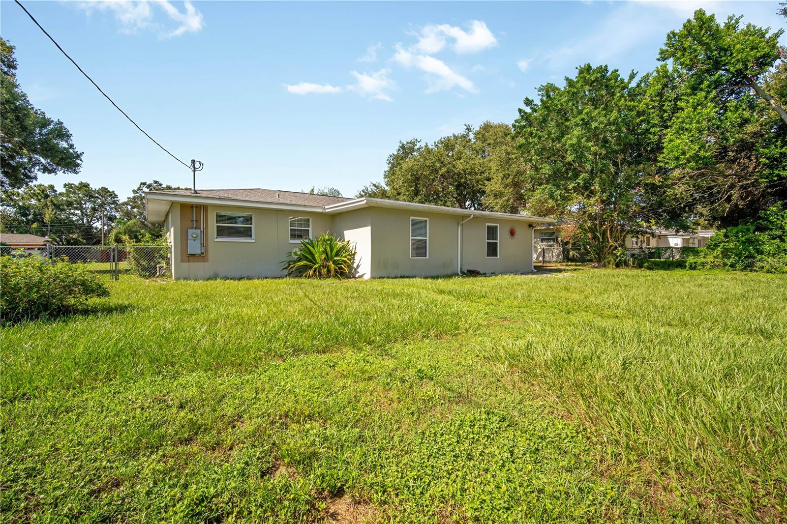 Image 22 of 23 For 1618 Hardwood Drive