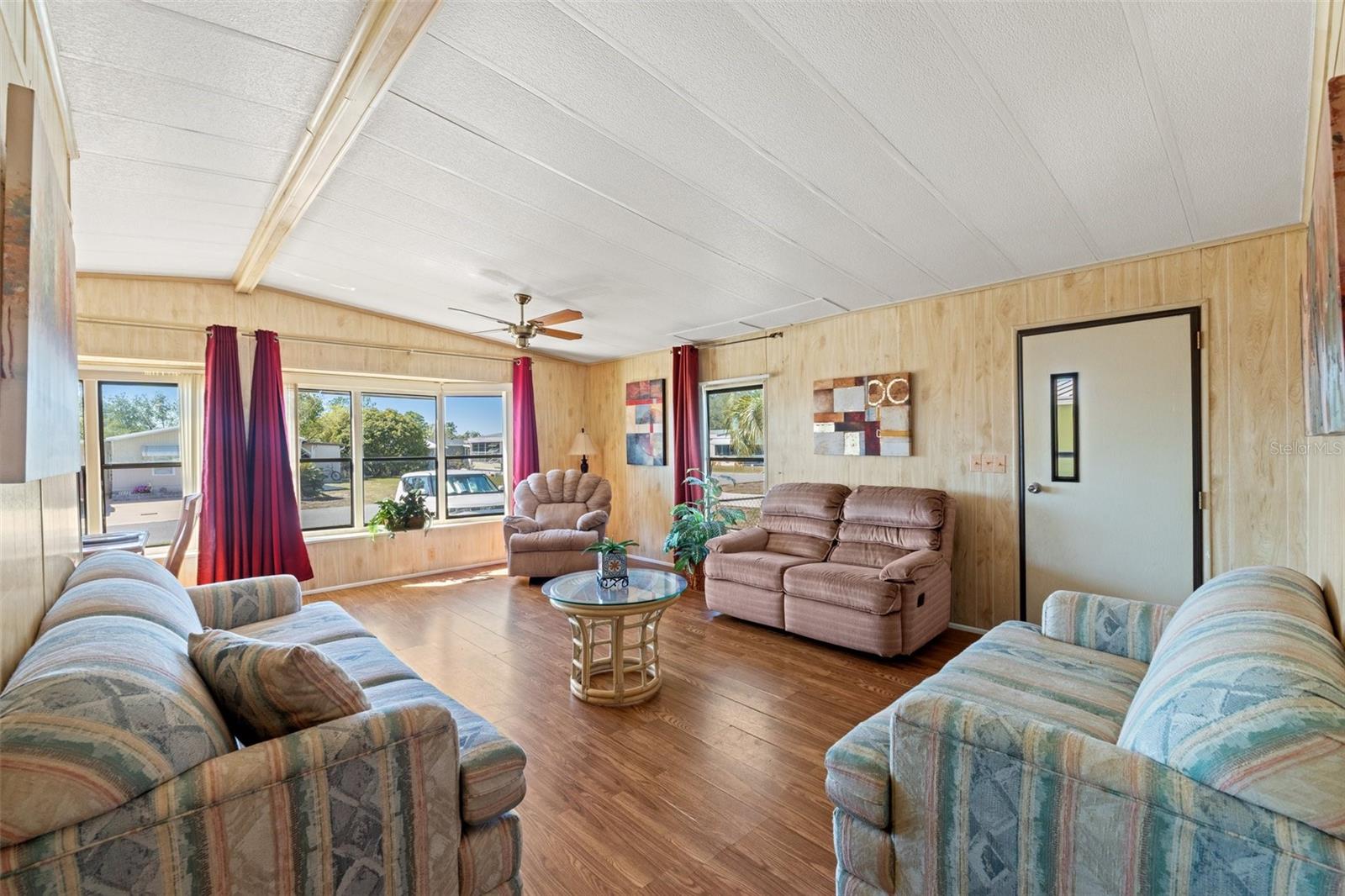 Image 17 of 38 For 7476 Eastern Circle Drive
