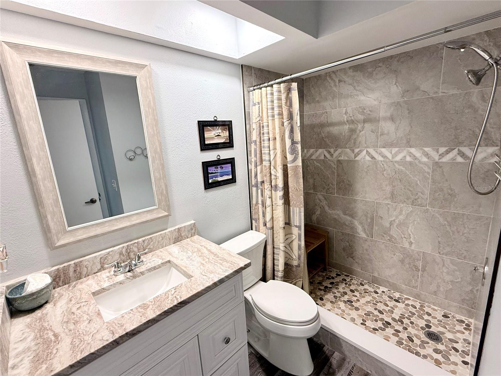 Image 15 of 37 For 9326 Whitstone Court