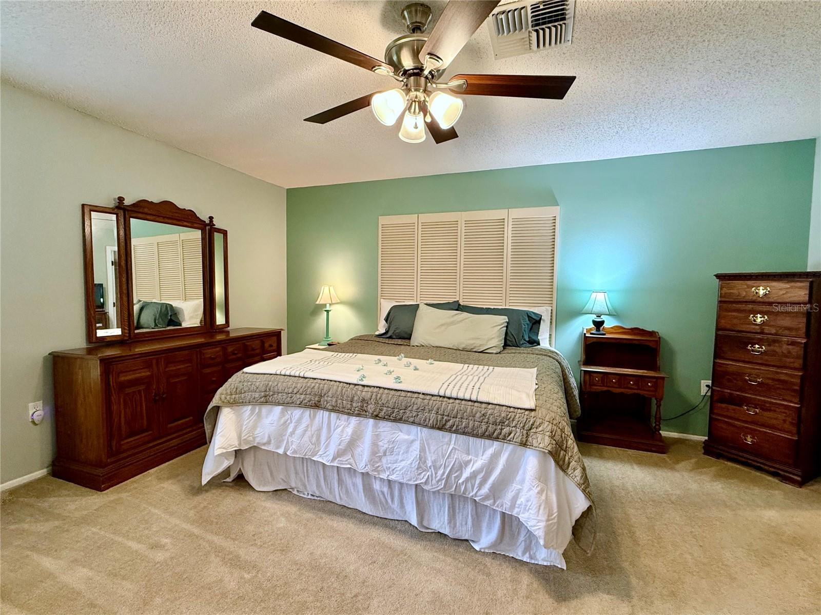 Image 16 of 37 For 9326 Whitstone Court