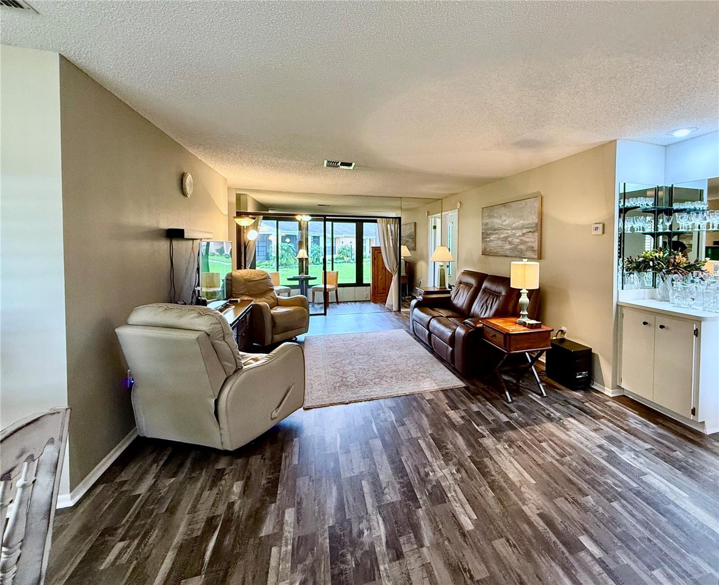 Image 4 of 37 For 9326 Whitstone Court