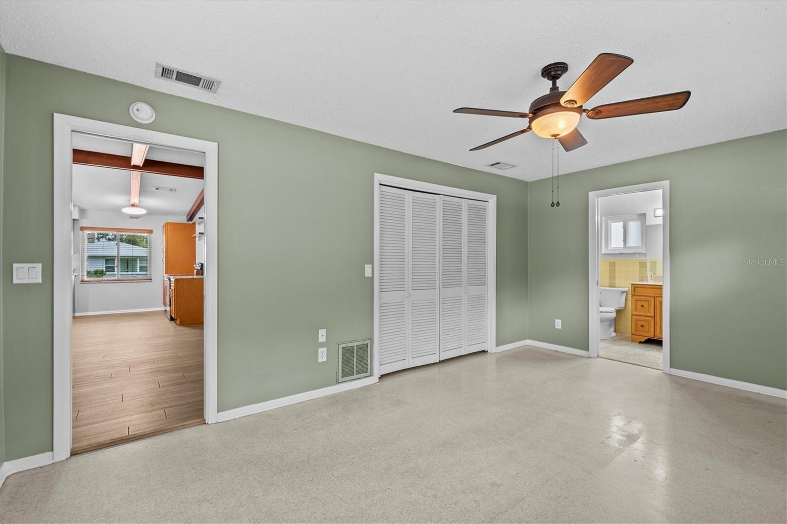 Image 23 of 53 For 2356 Mangrum Drive