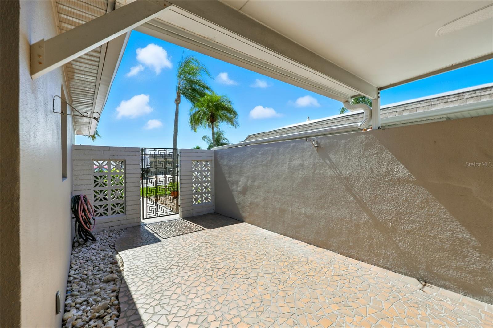 Image 7 of 52 For 545 Boca Ciega Point Boulevard N