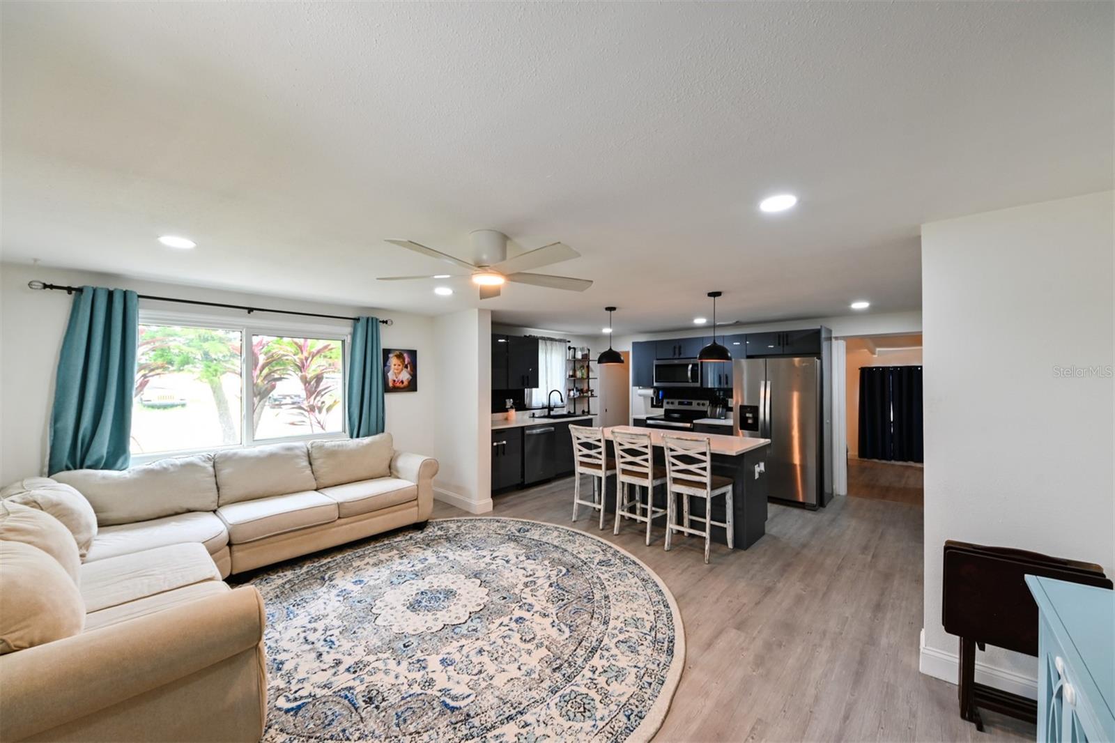 Image 7 of 29 For 4114 Olive Street