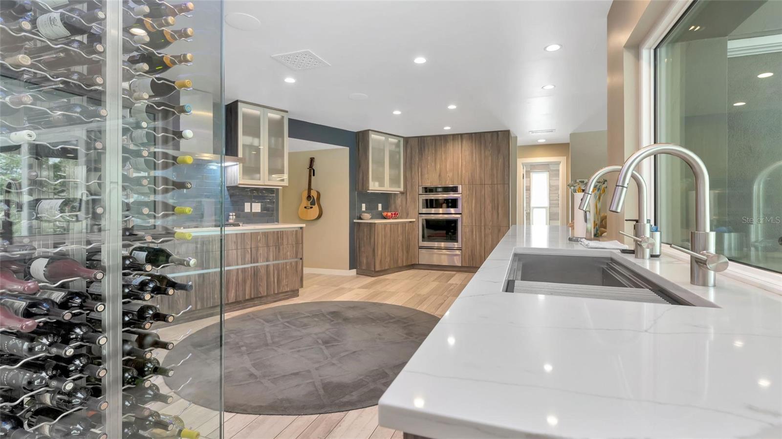 Image 12 of 69 For 7436 14th Street Ne