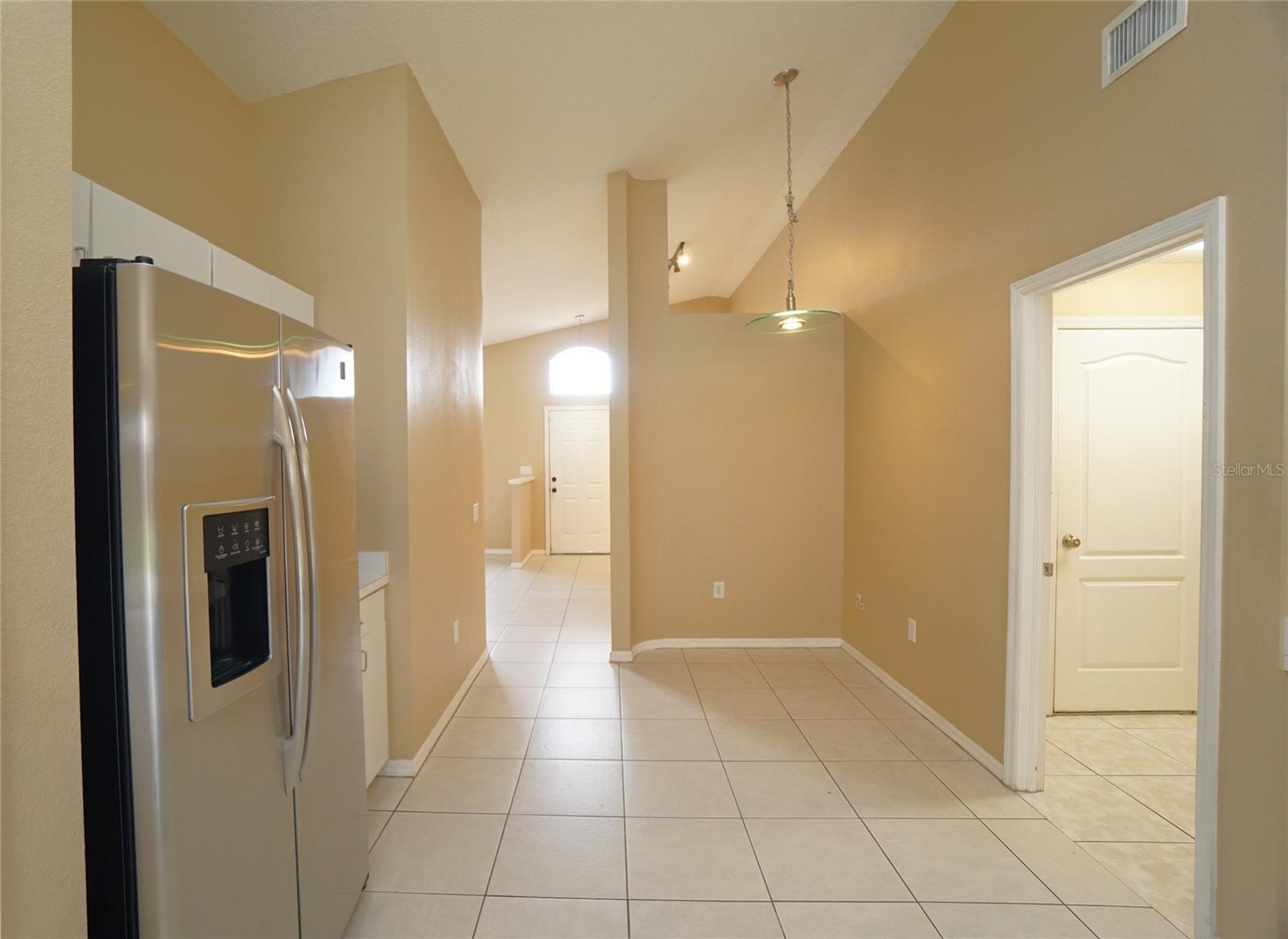 Image 9 of 28 For 406 Sonoma Drive