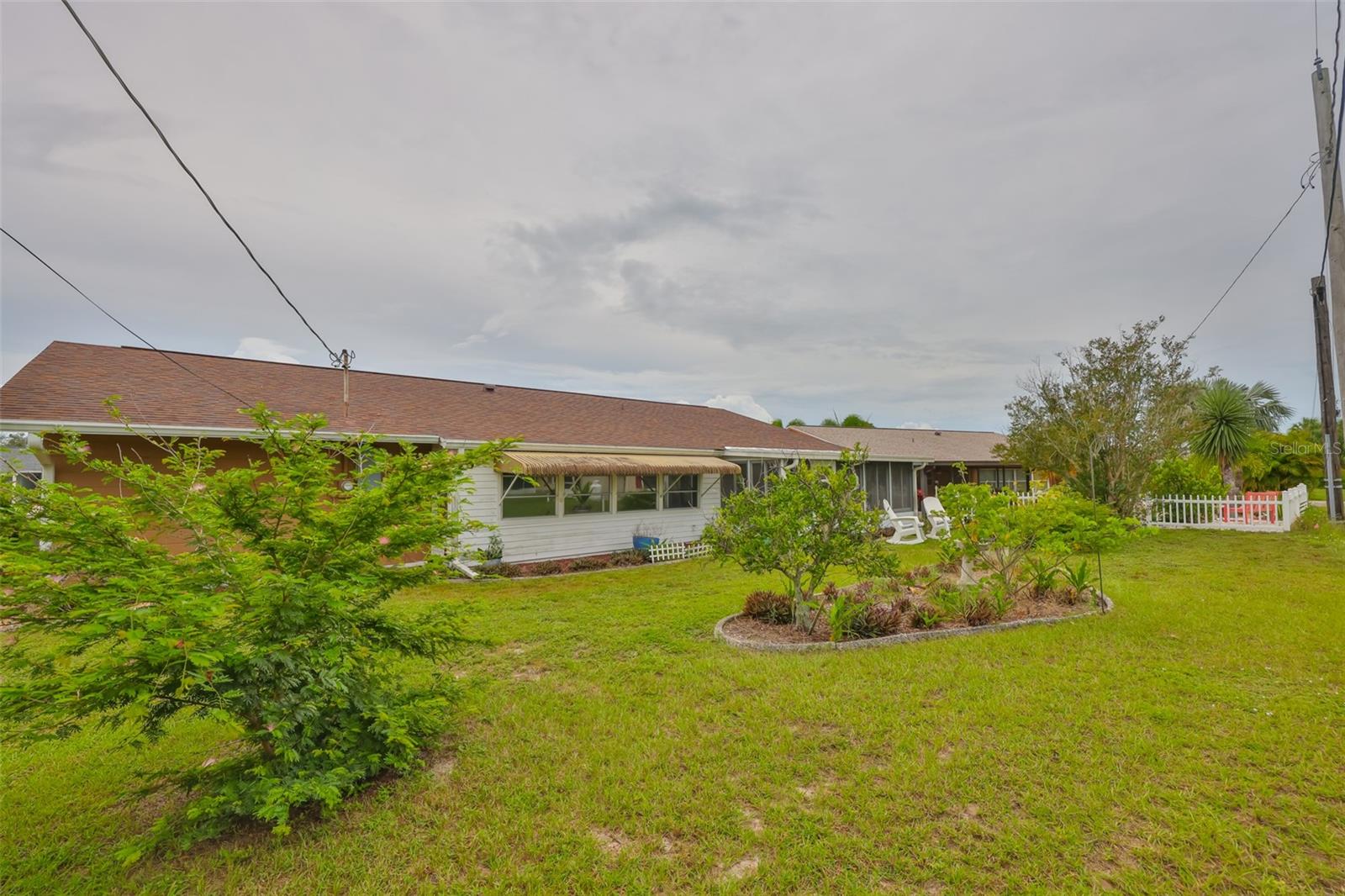 Image 16 of 25 For 643 Oakmont Avenue