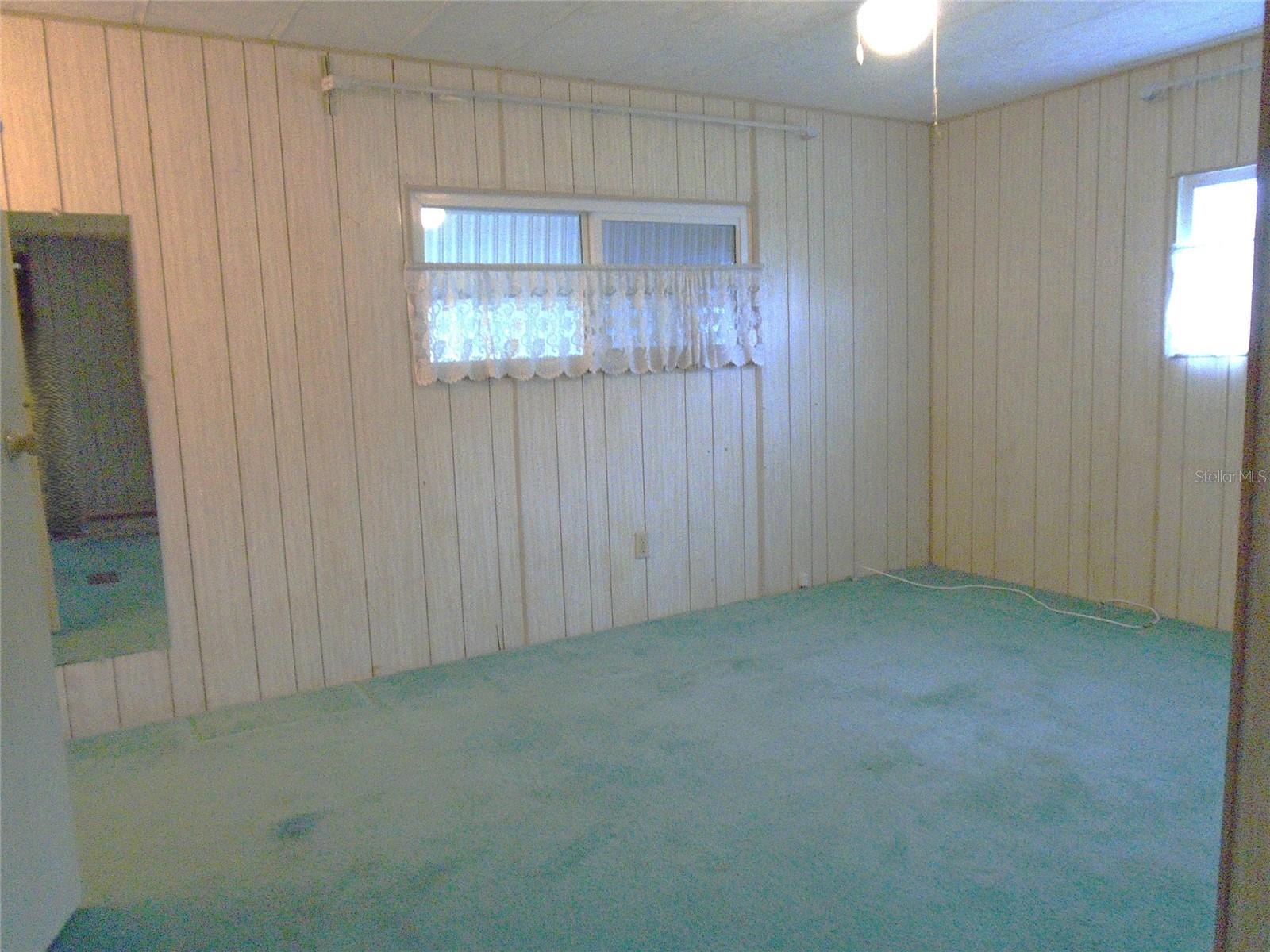 Image 13 of 31 For 7777 46th Avenue N 36