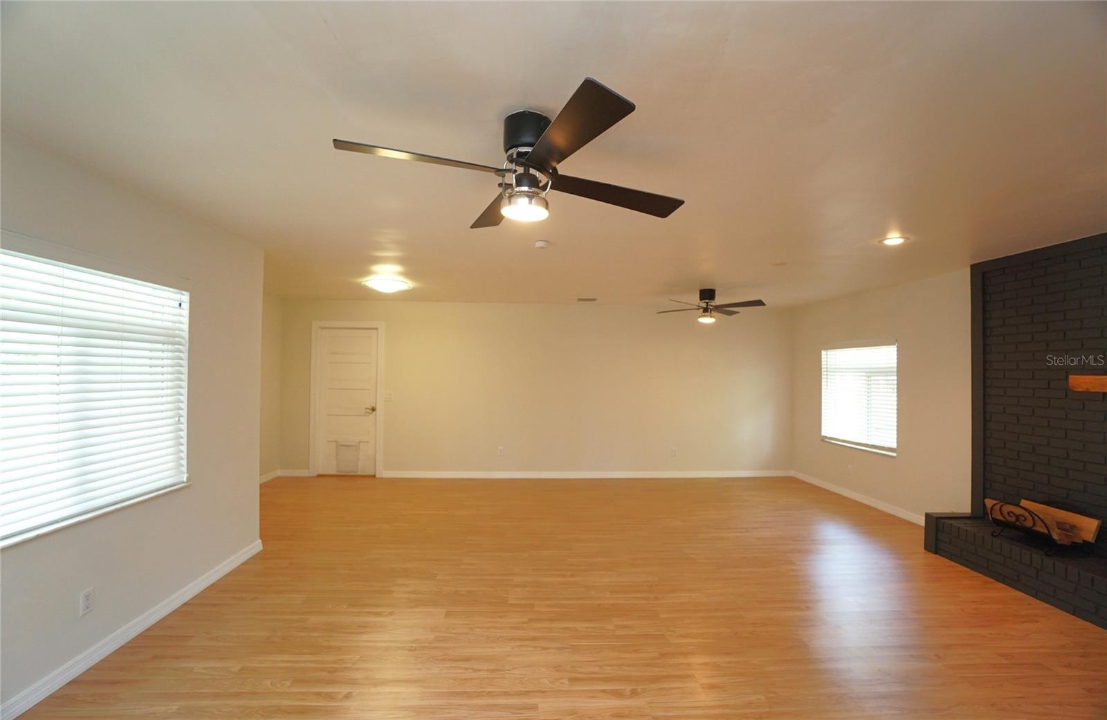 Image 4 of 30 For 12511 Tyler Run Avenue