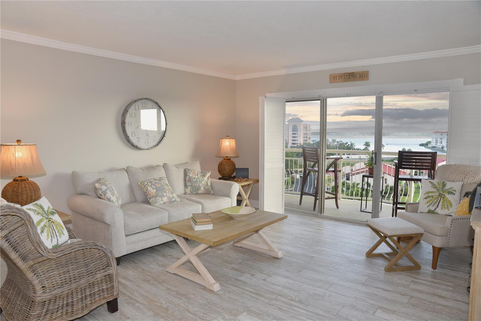 Image 26 of 48 For 4900 Brittany Drive S 811