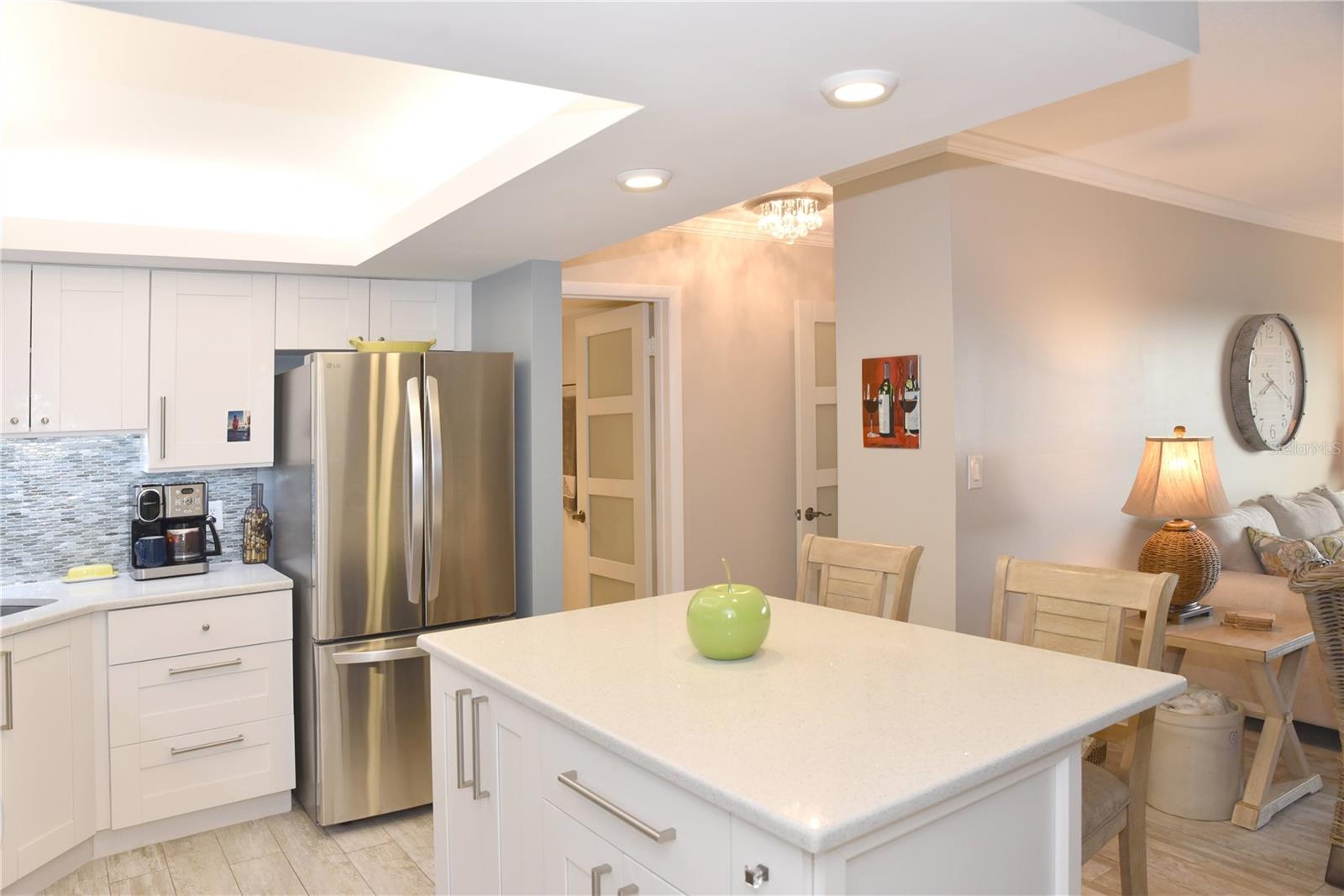 Image 3 of 48 For 4900 Brittany Drive S 811