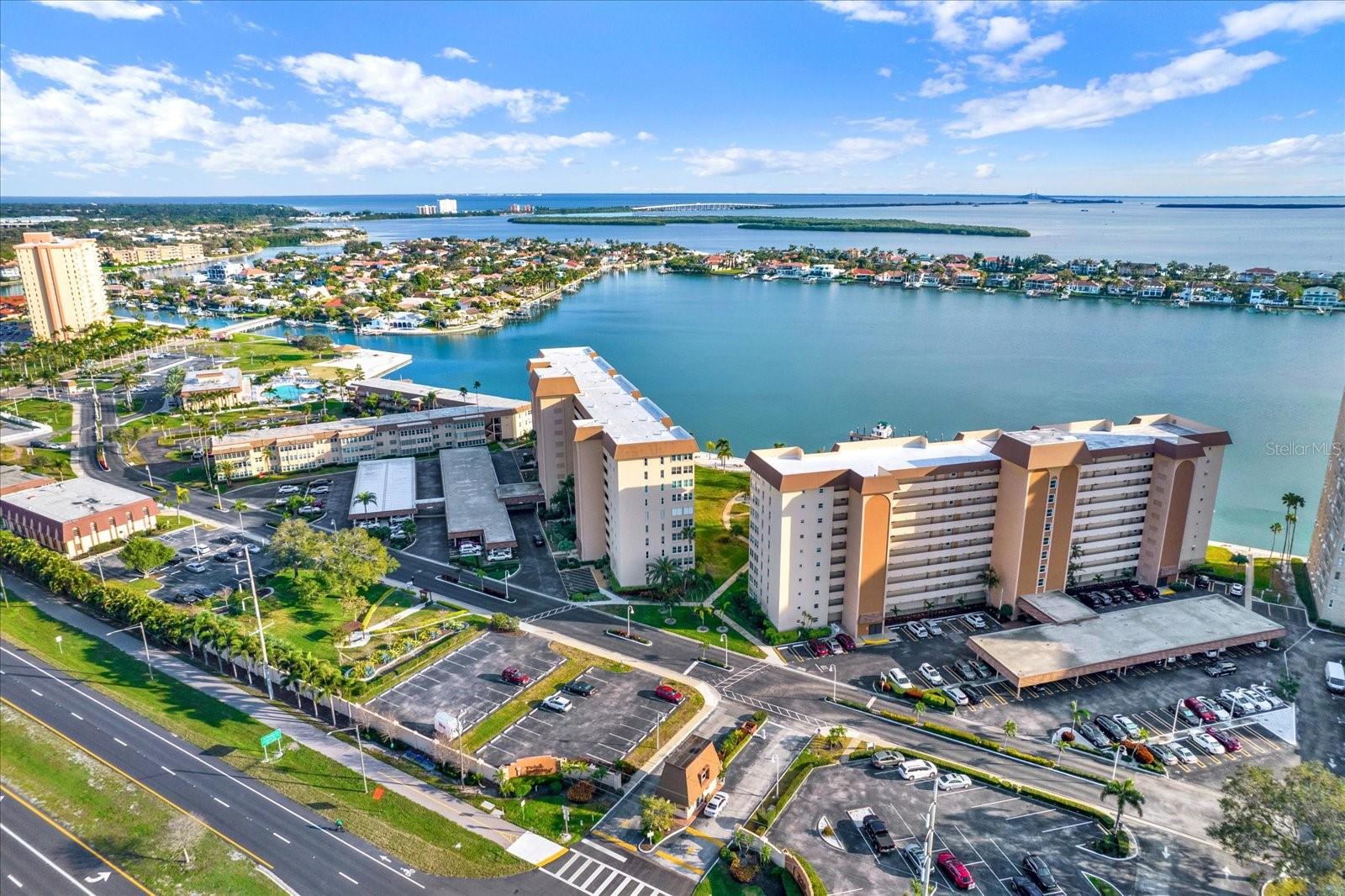 Image 38 of 48 For 4900 Brittany Drive S 811