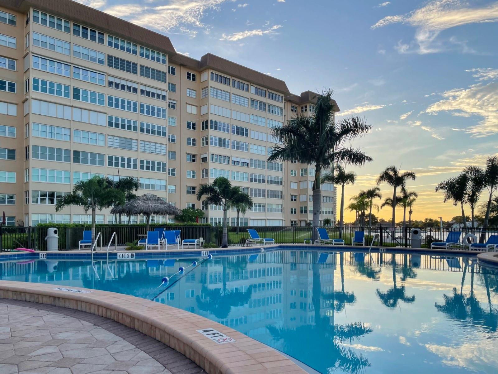 Image 44 of 48 For 4900 Brittany Drive S 811