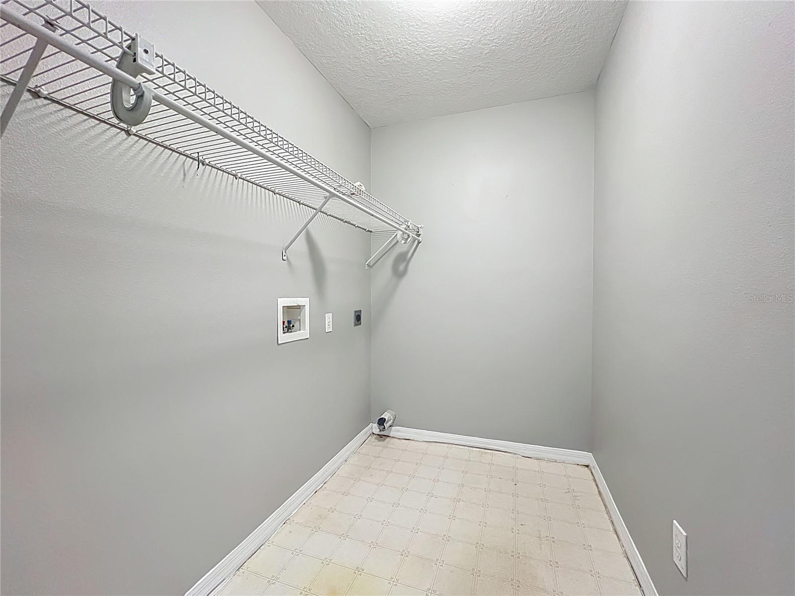 Image 28 of 54 For 11125 Sailbrooke Drive