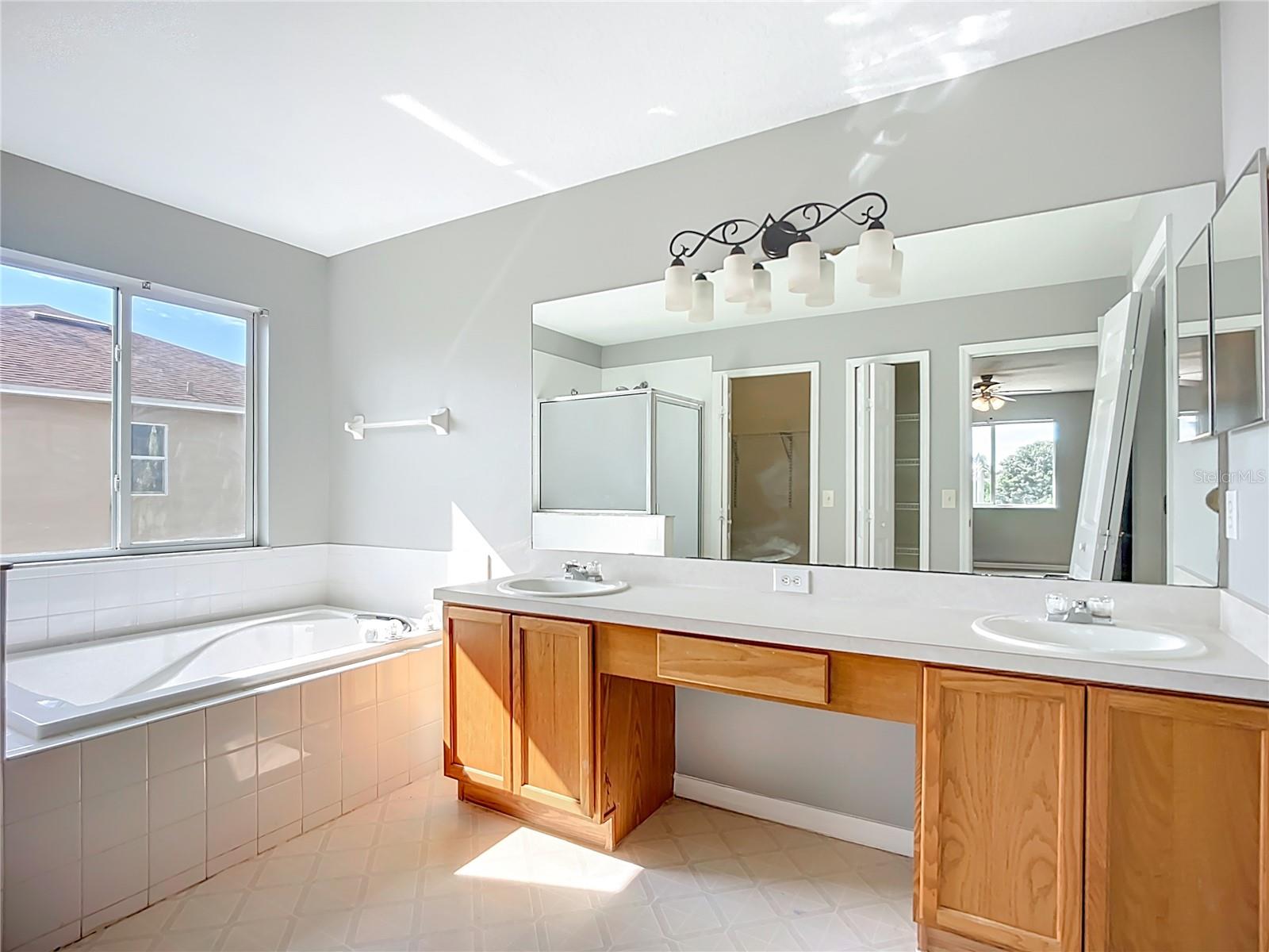 Image 34 of 54 For 11125 Sailbrooke Drive