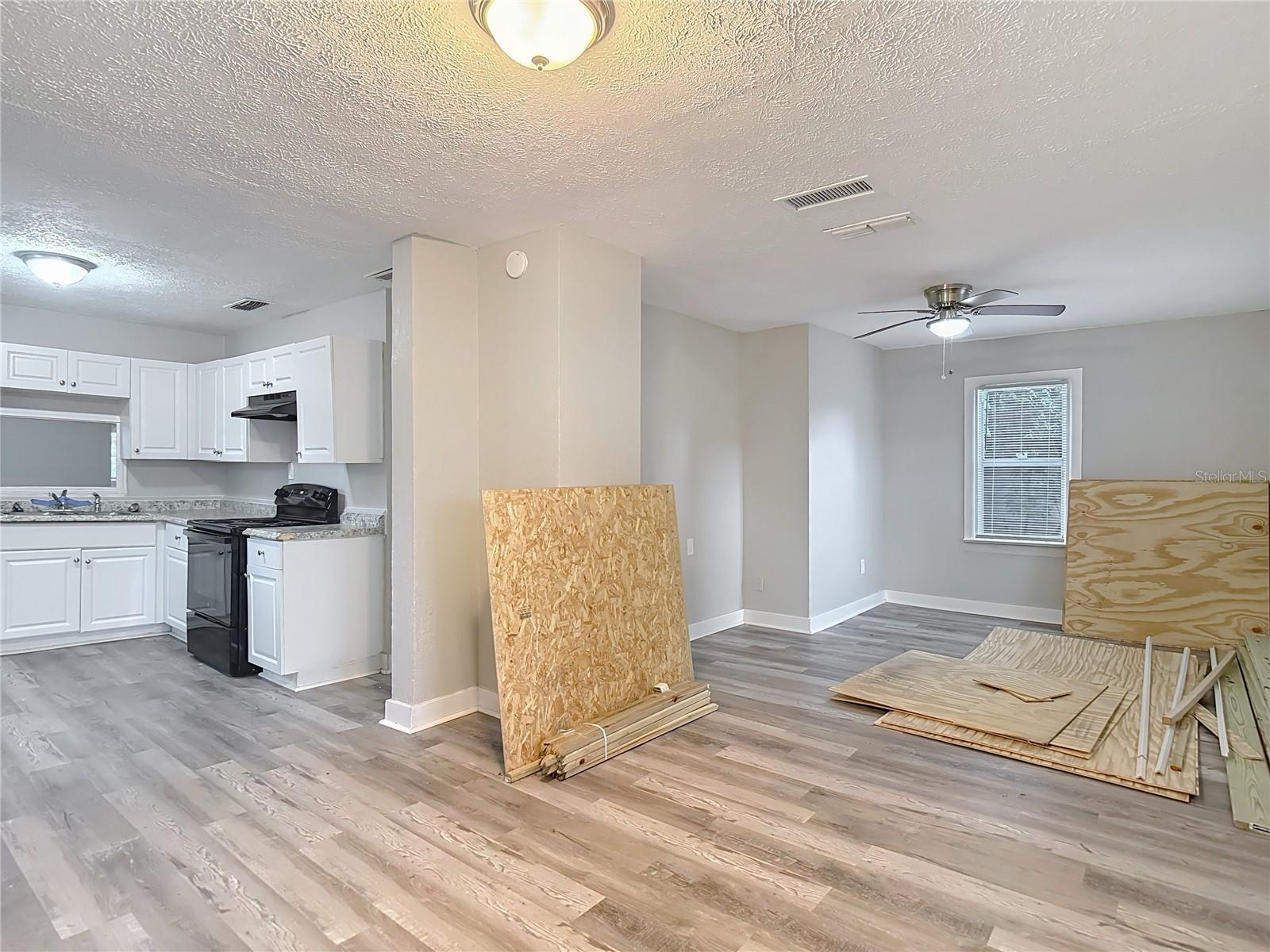 Image 11 of 52 For 7016 Oregon Avenue