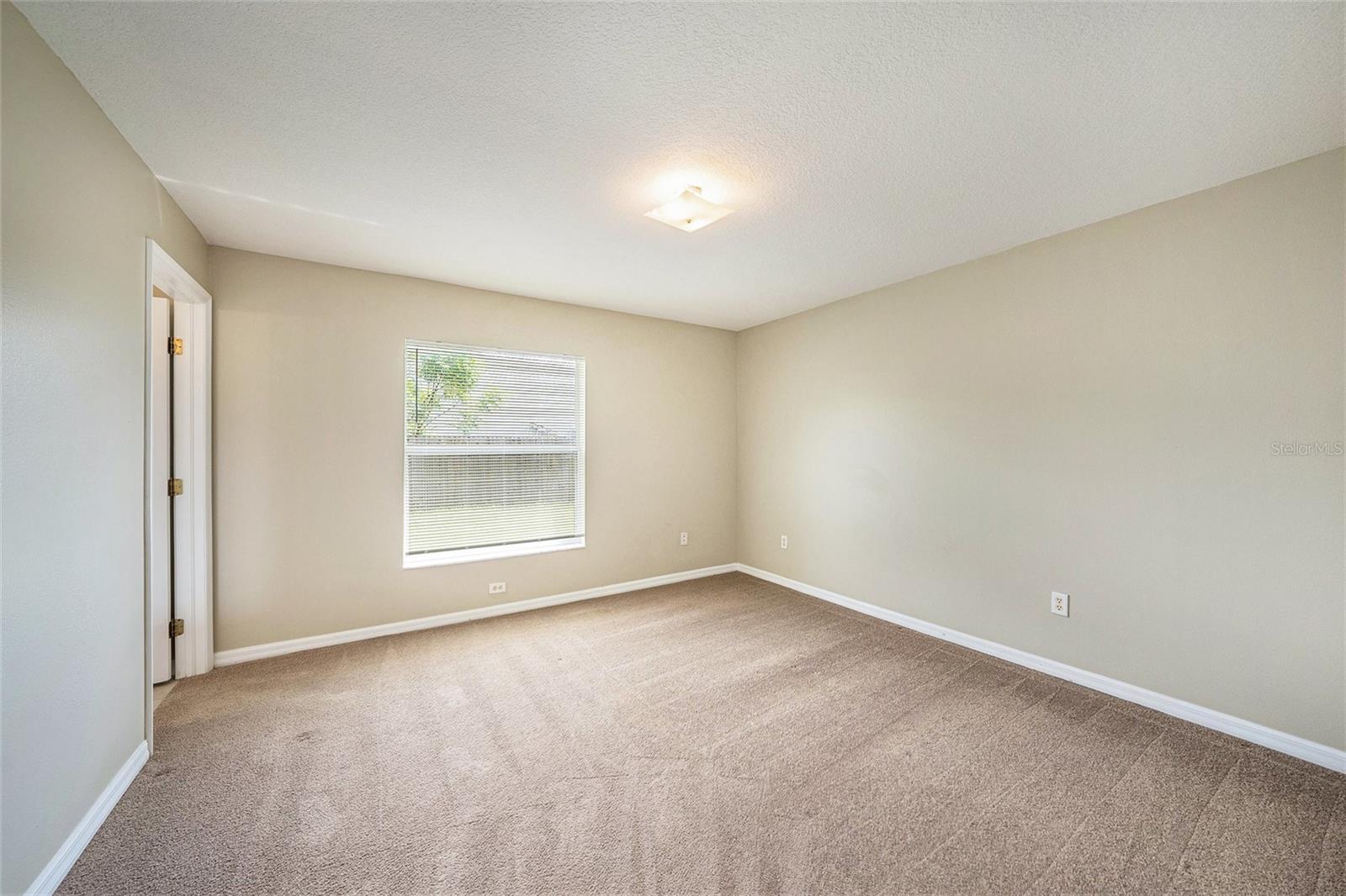 Image 9 of 15 For 5850 13th Avenue