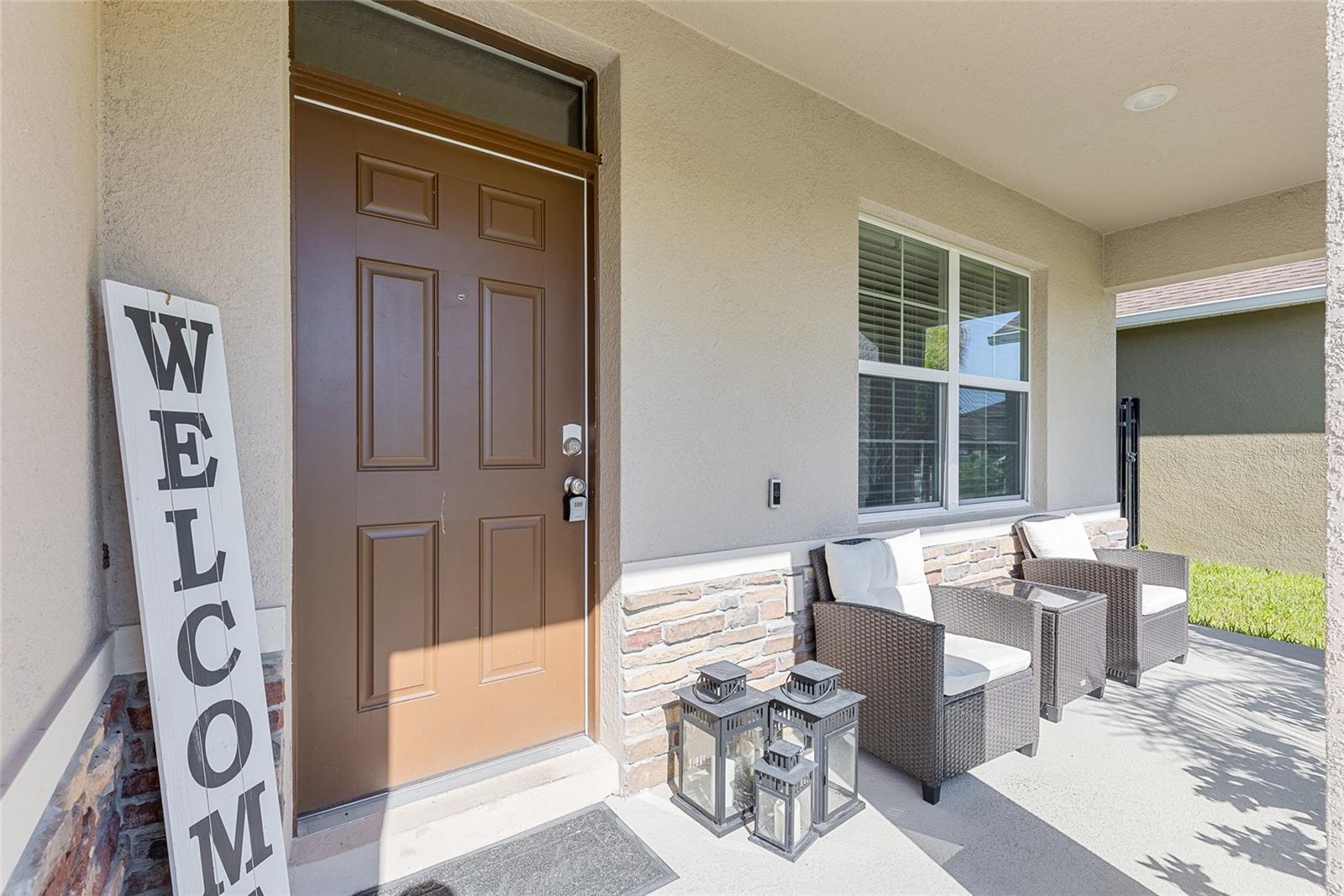 Image 3 of 48 For 747 Lazio Circle