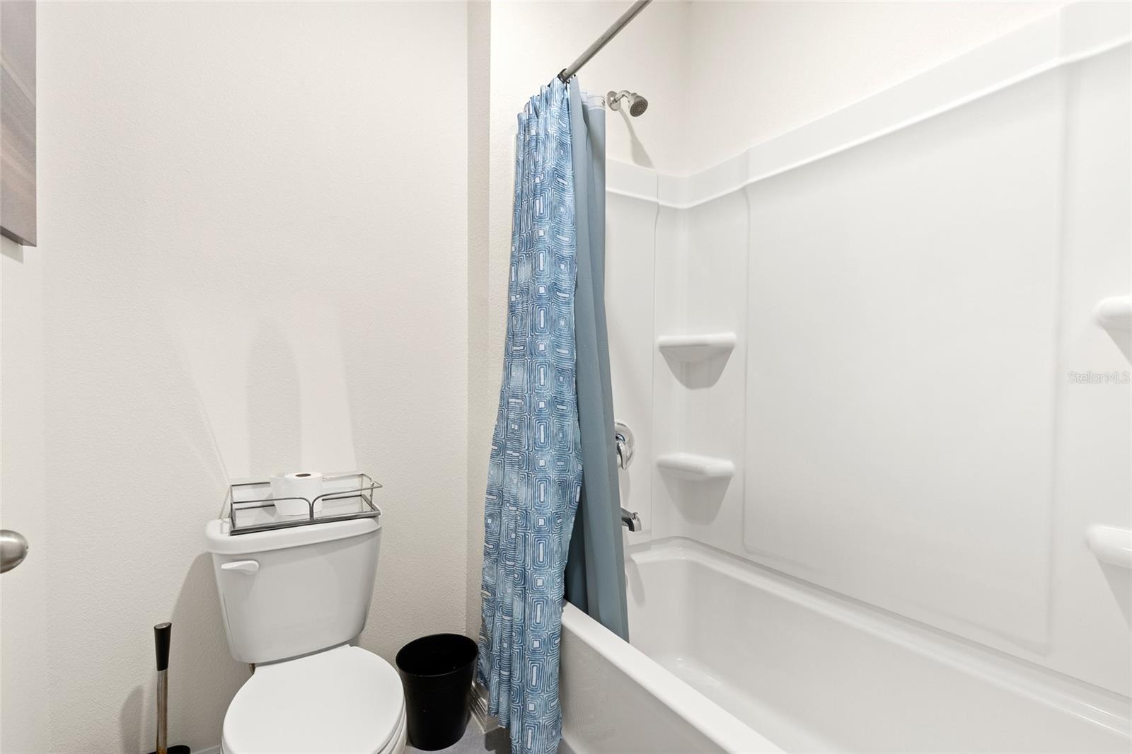 Image 31 of 48 For 747 Lazio Circle