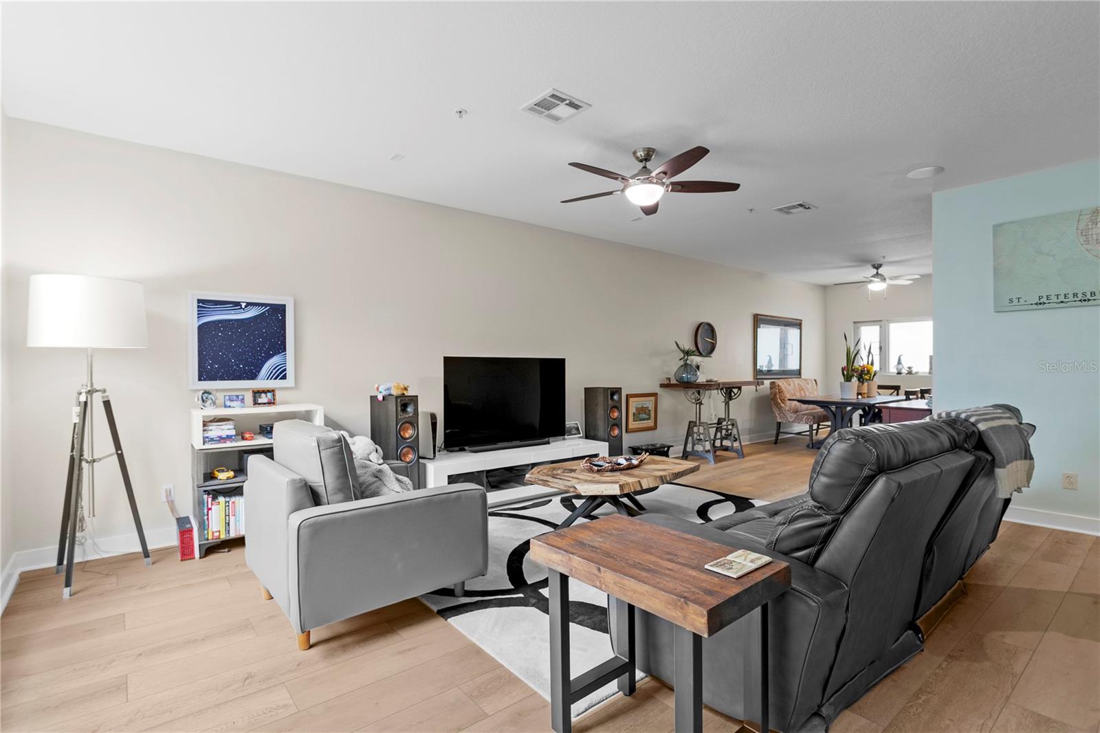 Image 5 of 34 For 325 5th Avenue S 6