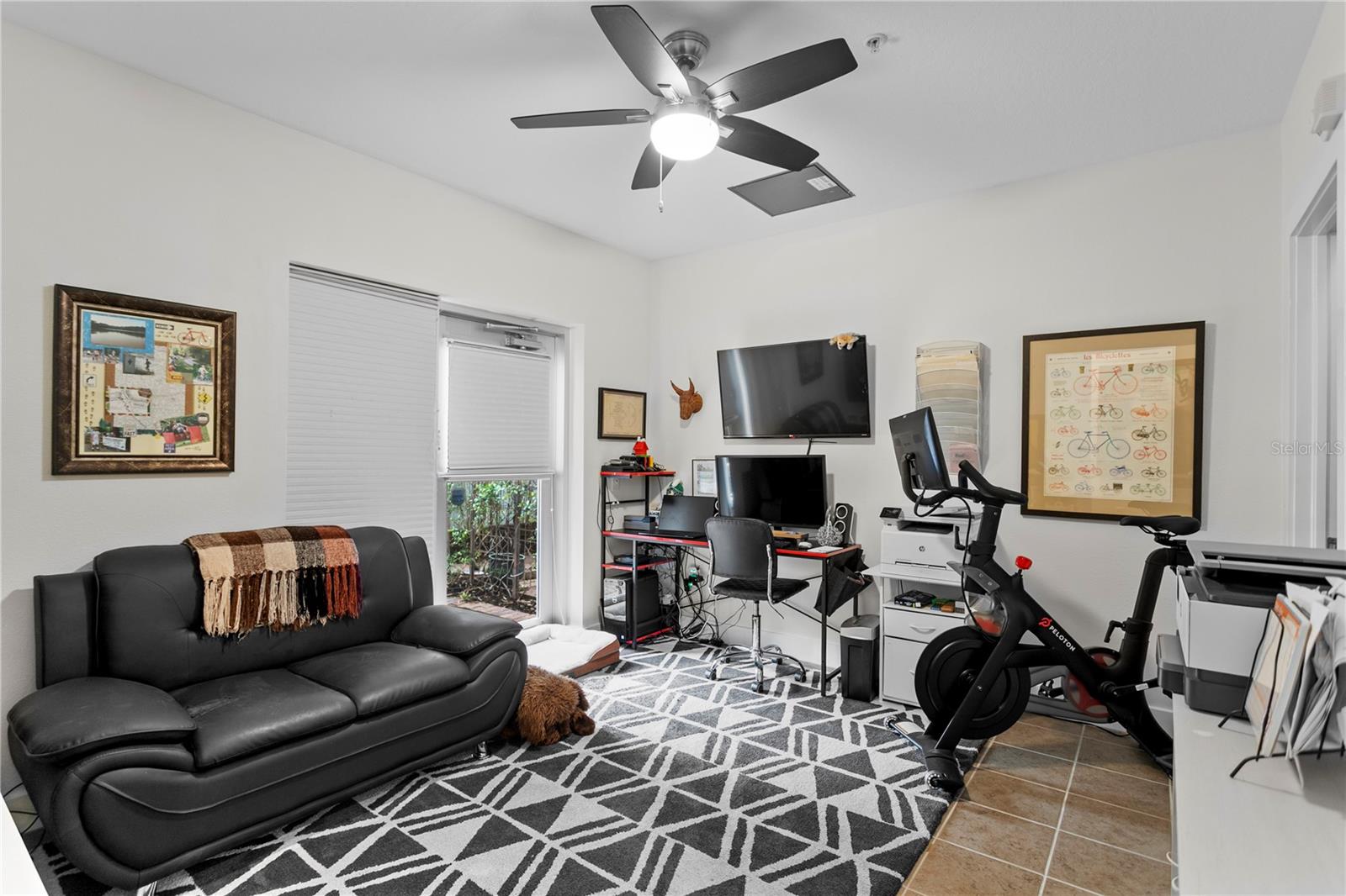 Image 9 of 34 For 325 5th Avenue S 6