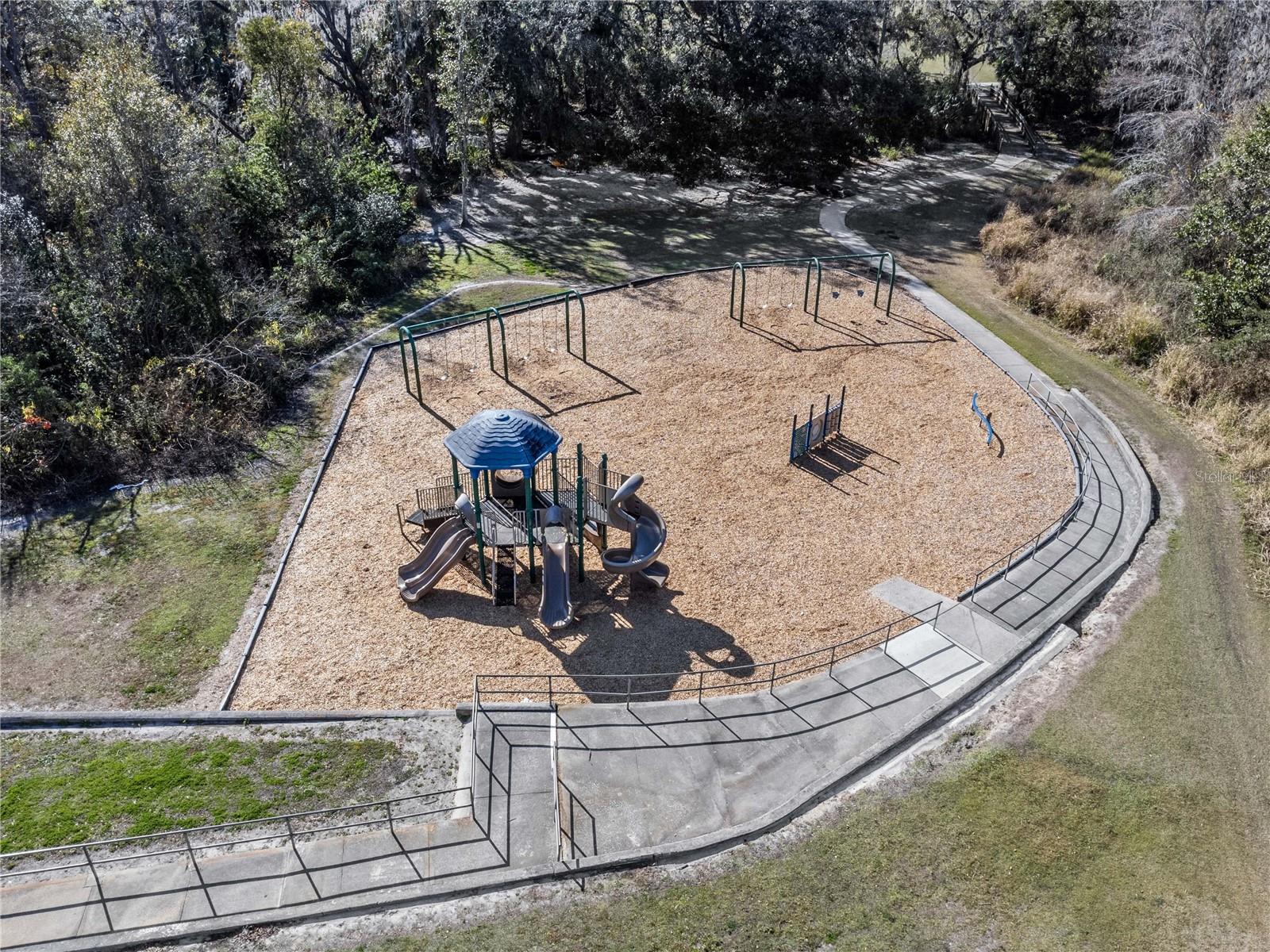 Image 21 of 23 For 13215 Parkhurst Court