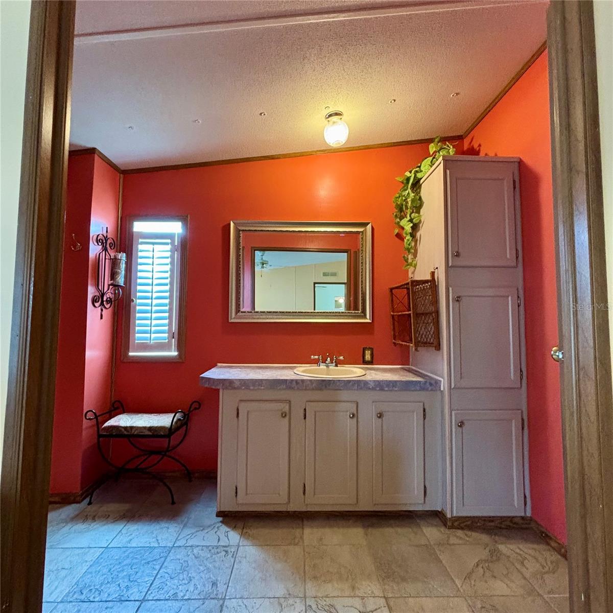 Image 17 of 35 For 11300 124th Avenue 63