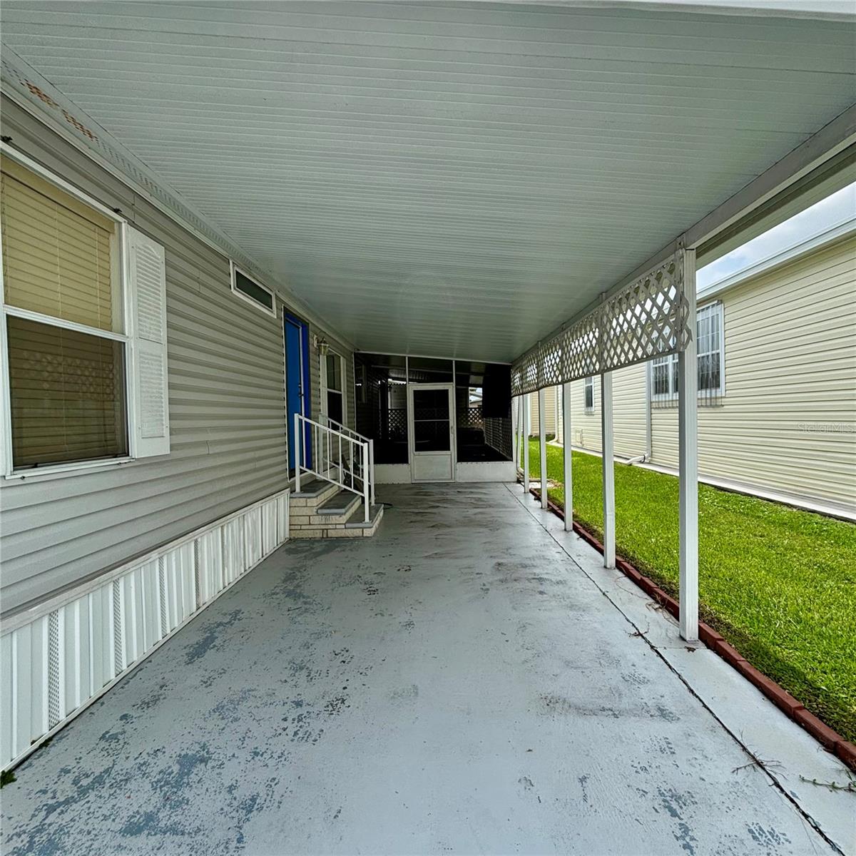 Image 3 of 35 For 11300 124th Avenue 63