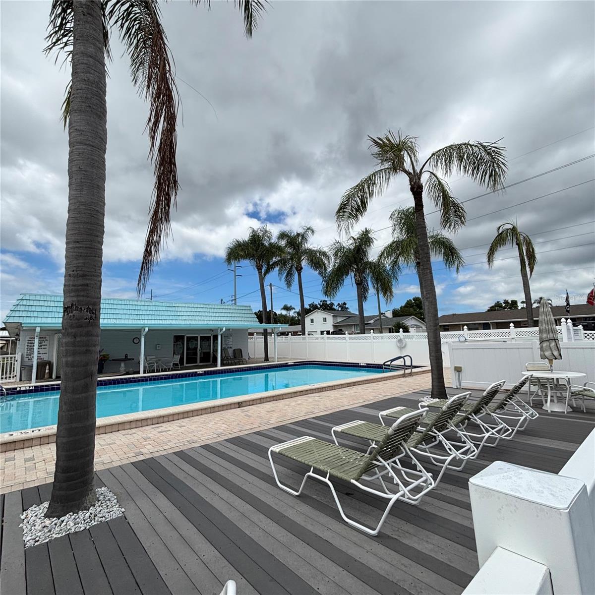 Image 34 of 35 For 11300 124th Avenue 63