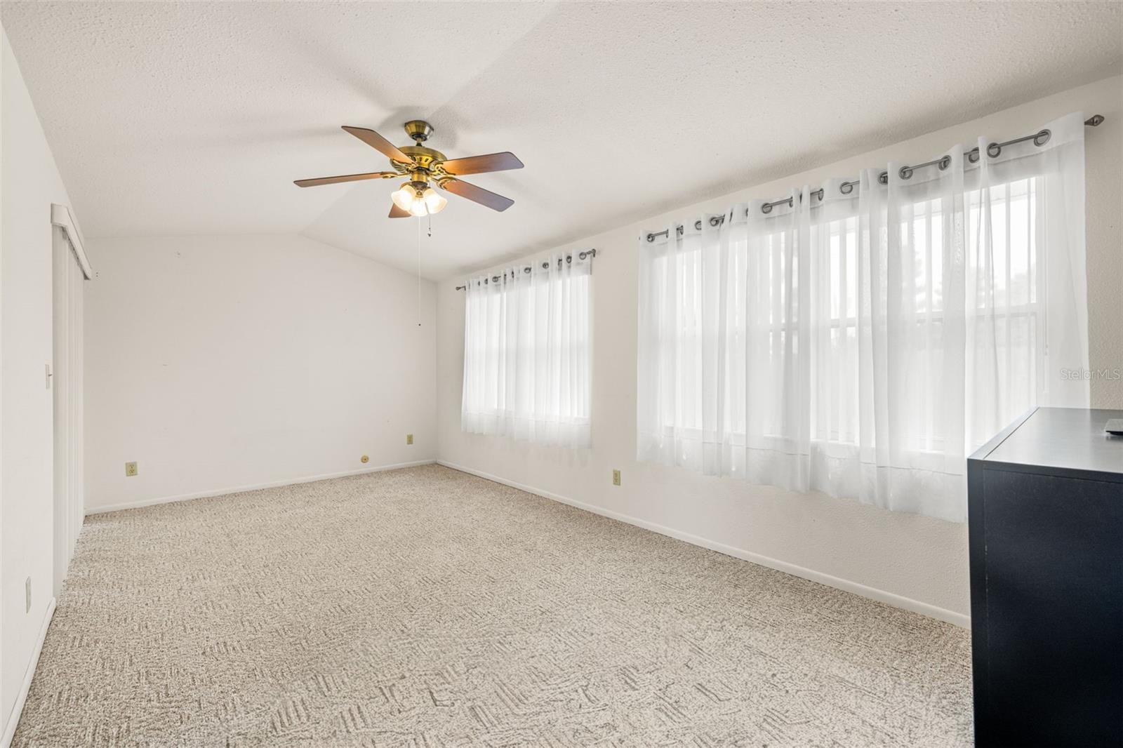 Image 15 of 30 For 5021 Phoenix Avenue