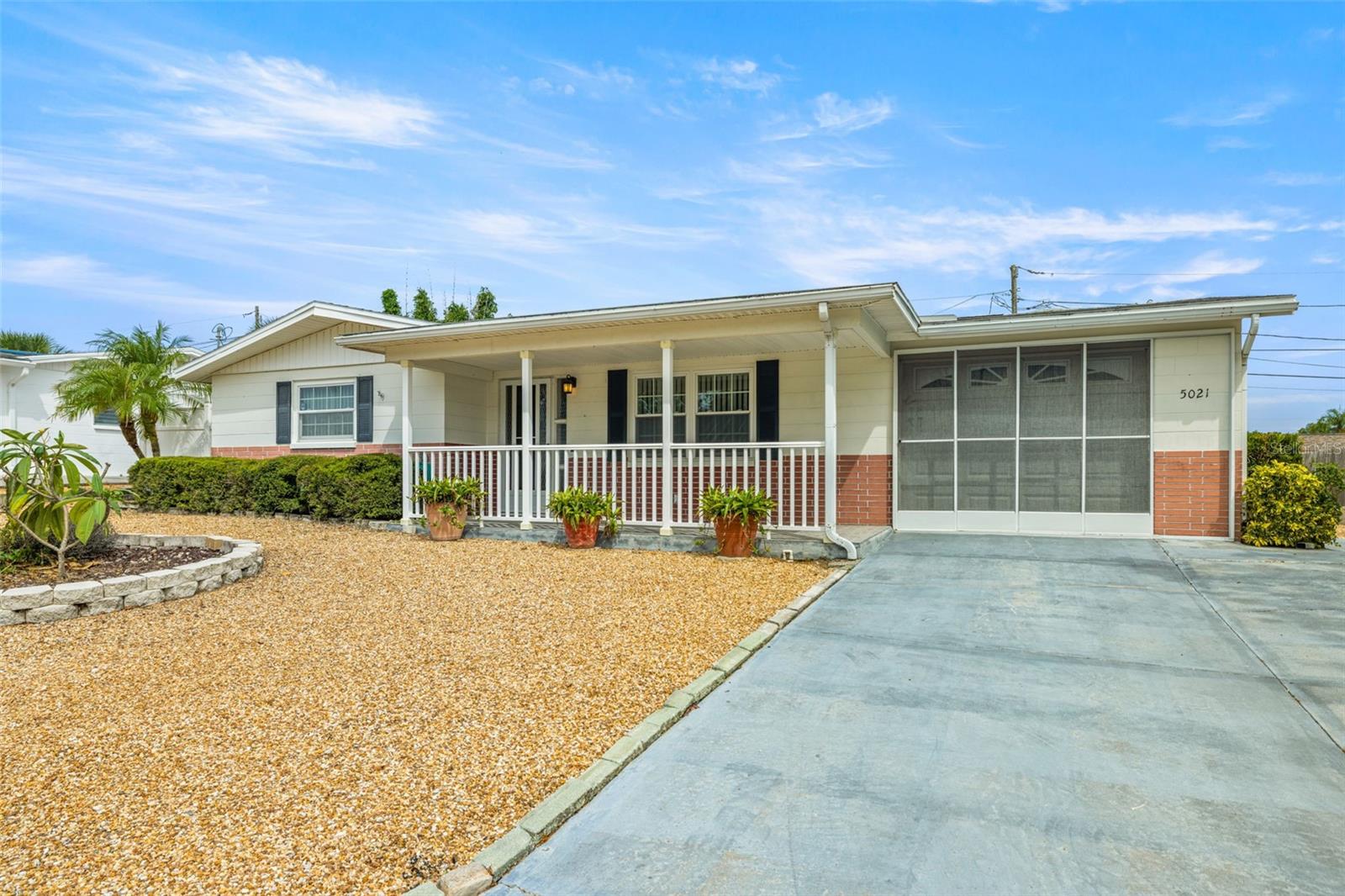 Image 2 of 30 For 5021 Phoenix Avenue