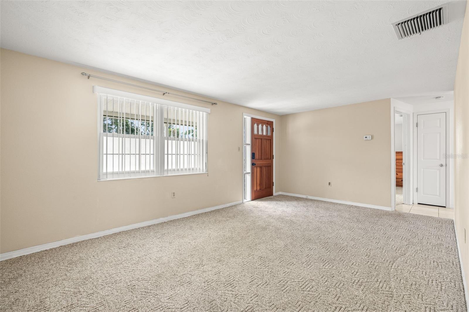 Image 6 of 30 For 5021 Phoenix Avenue