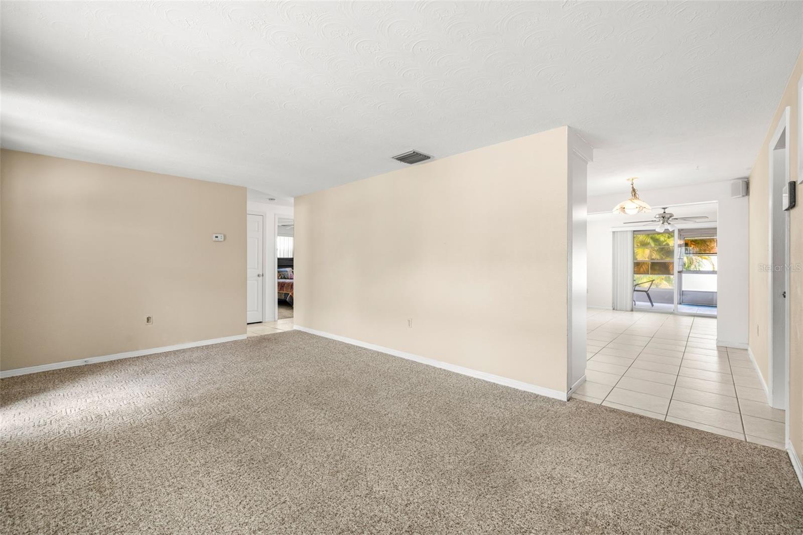 Image 7 of 30 For 5021 Phoenix Avenue