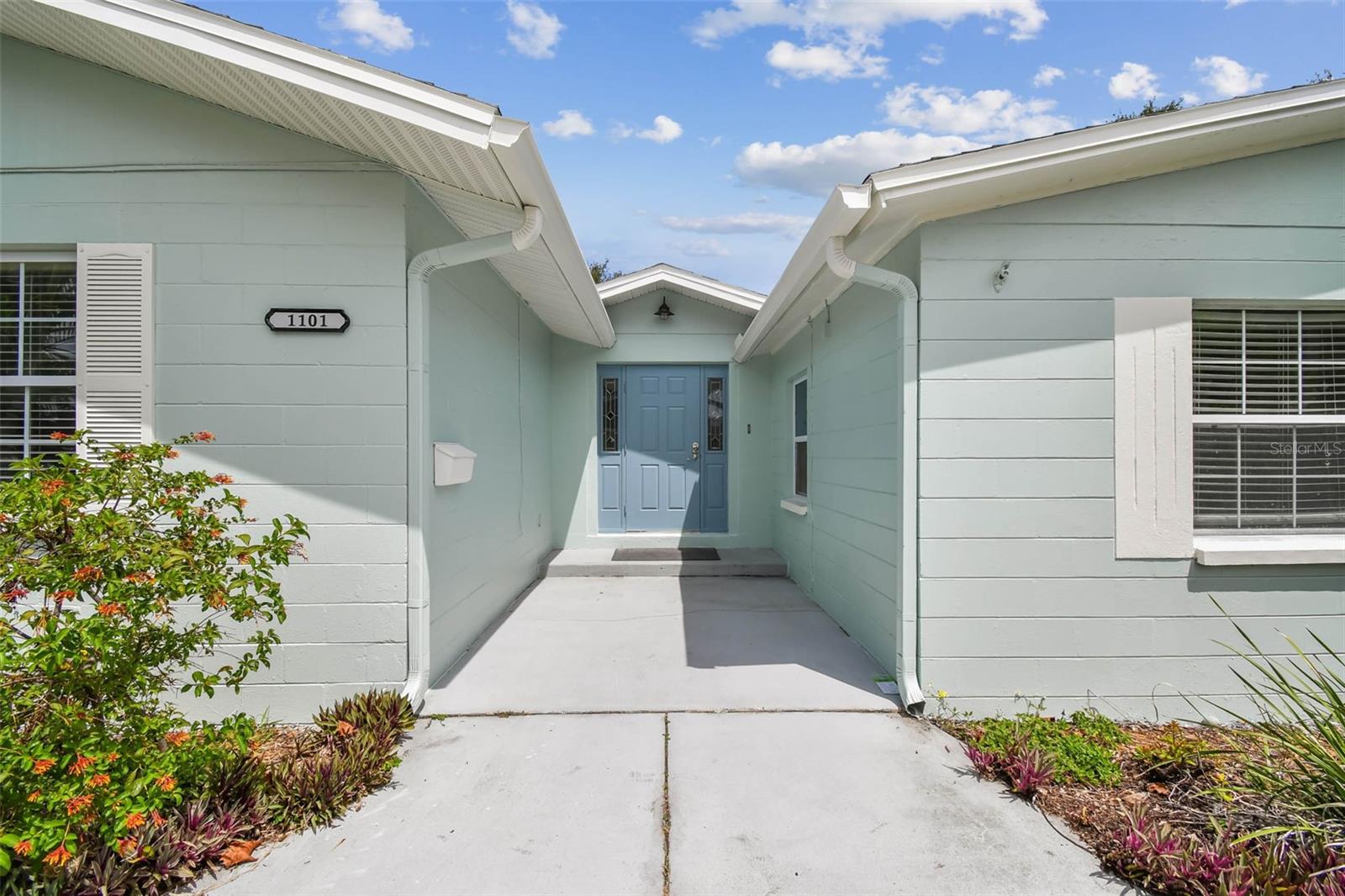 Image 2 of 54 For 1101 81st Avenue N