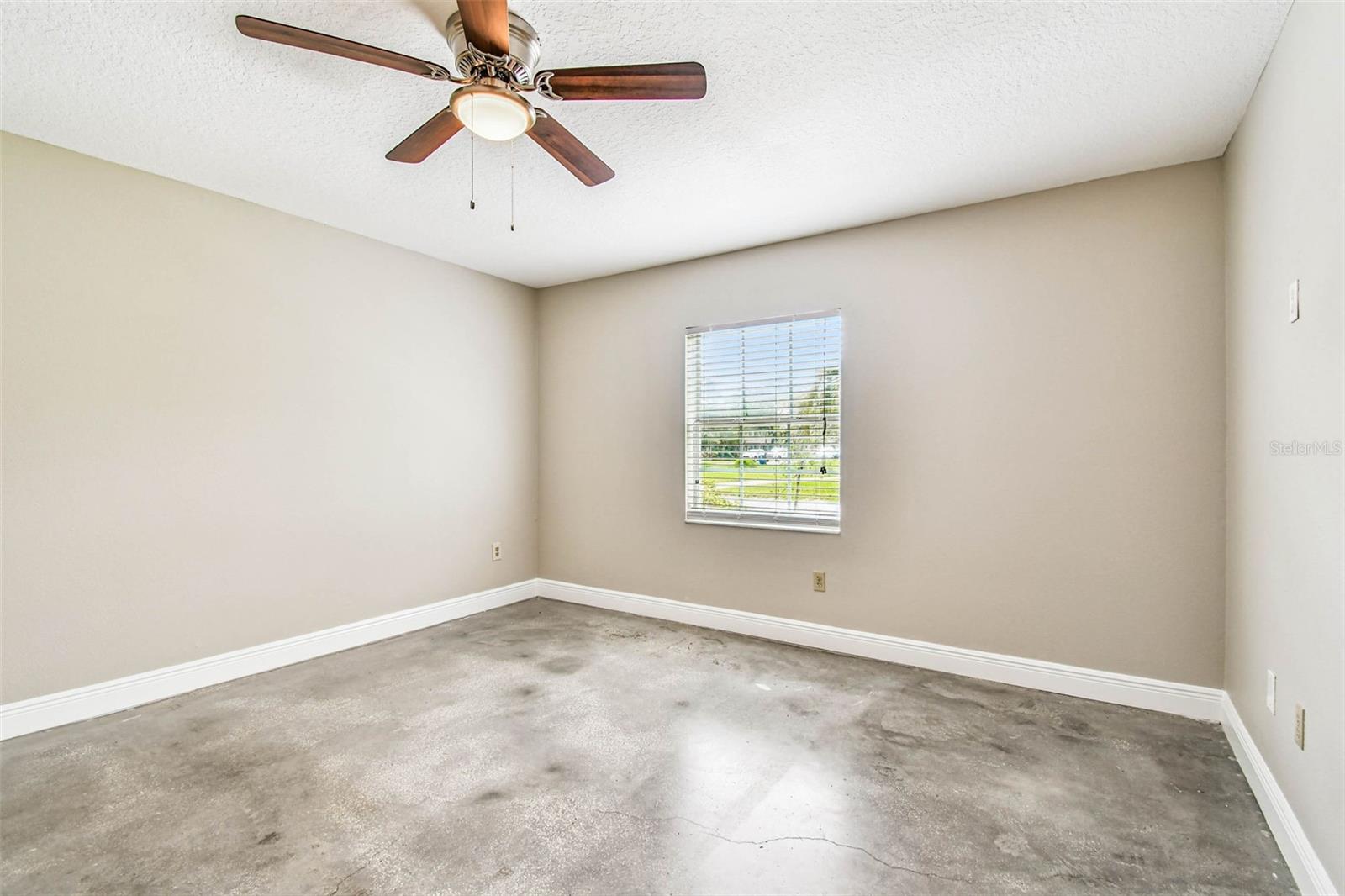 Image 34 of 54 For 1101 81st Avenue N