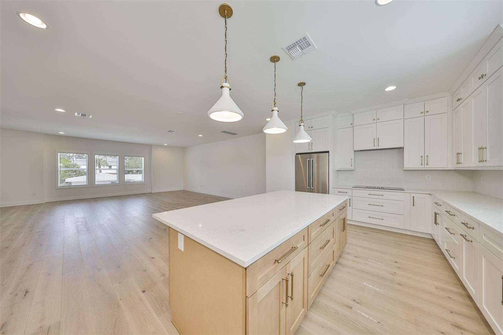 Image 12 of 42 For 1206 Lemon Street 1