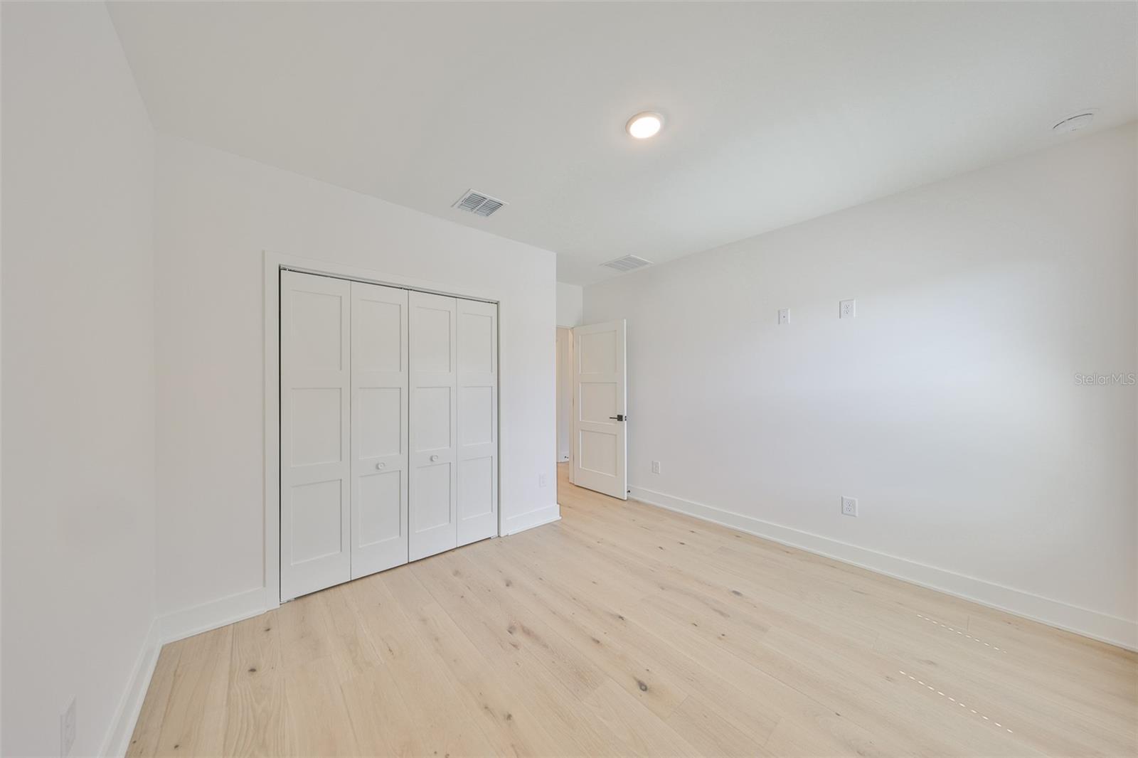 Image 24 of 42 For 1206 Lemon Street 1
