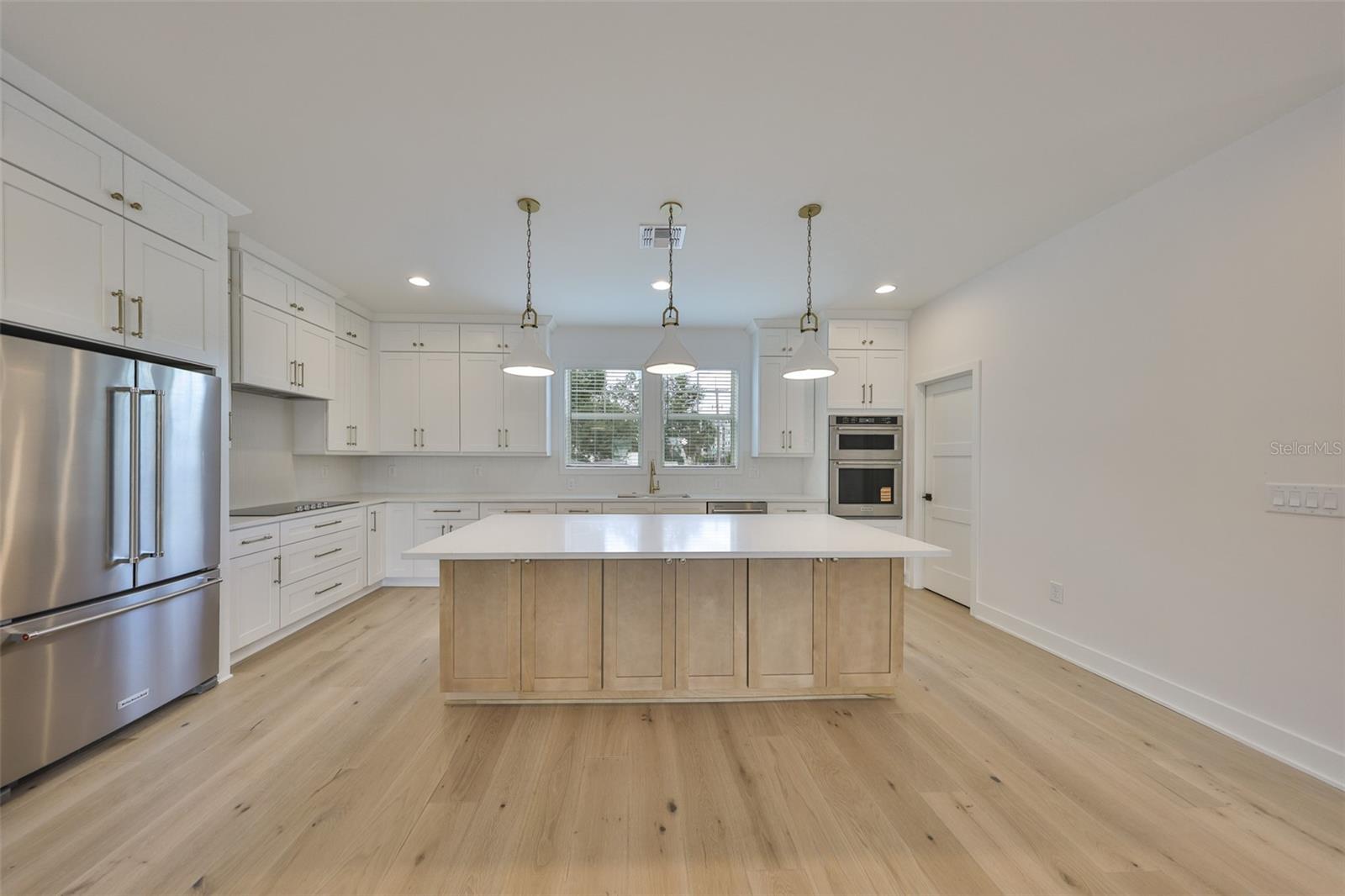Image 9 of 42 For 1206 Lemon Street 1