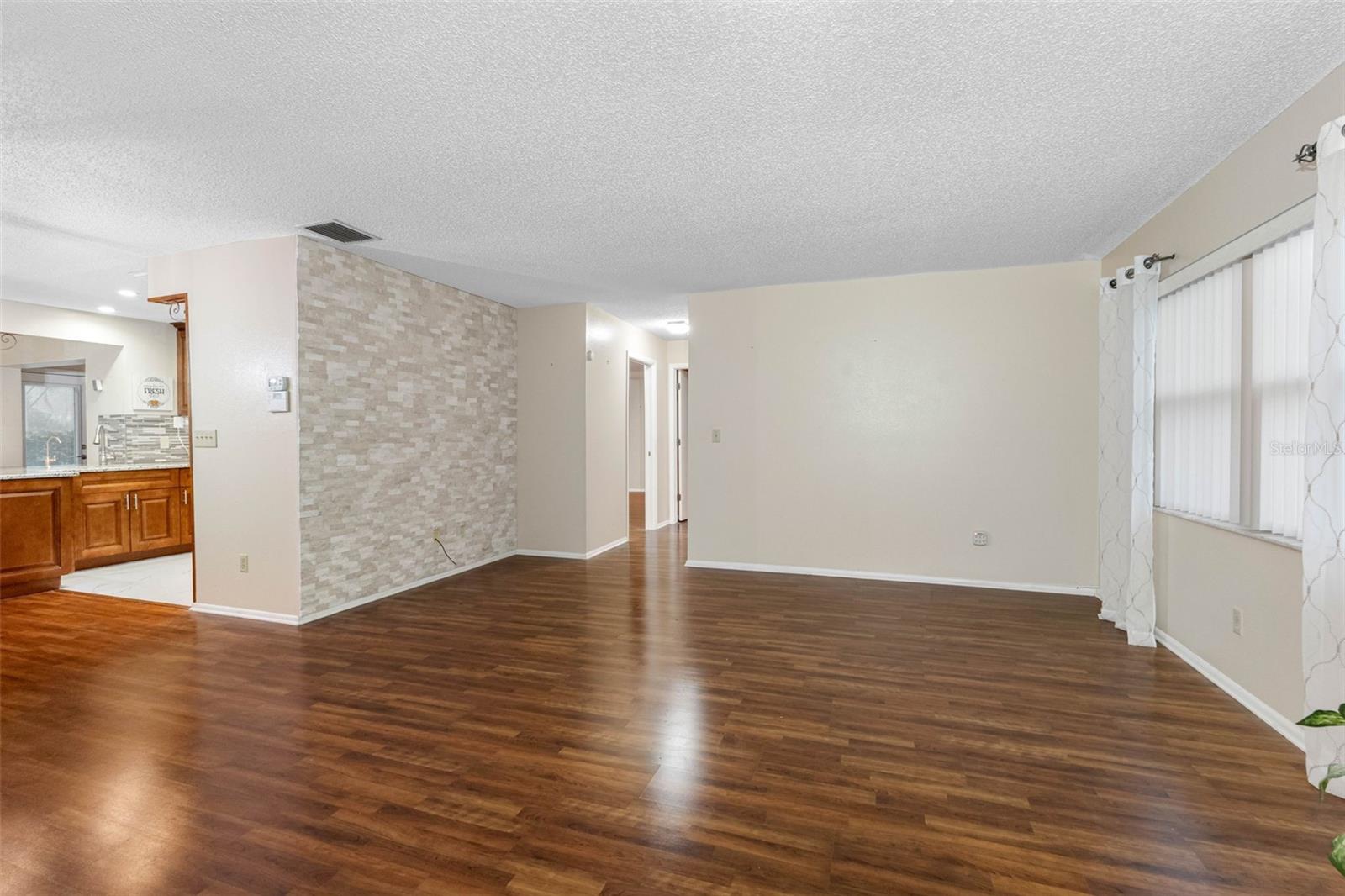Image 5 of 21 For 8089 Candlewood Road  8089