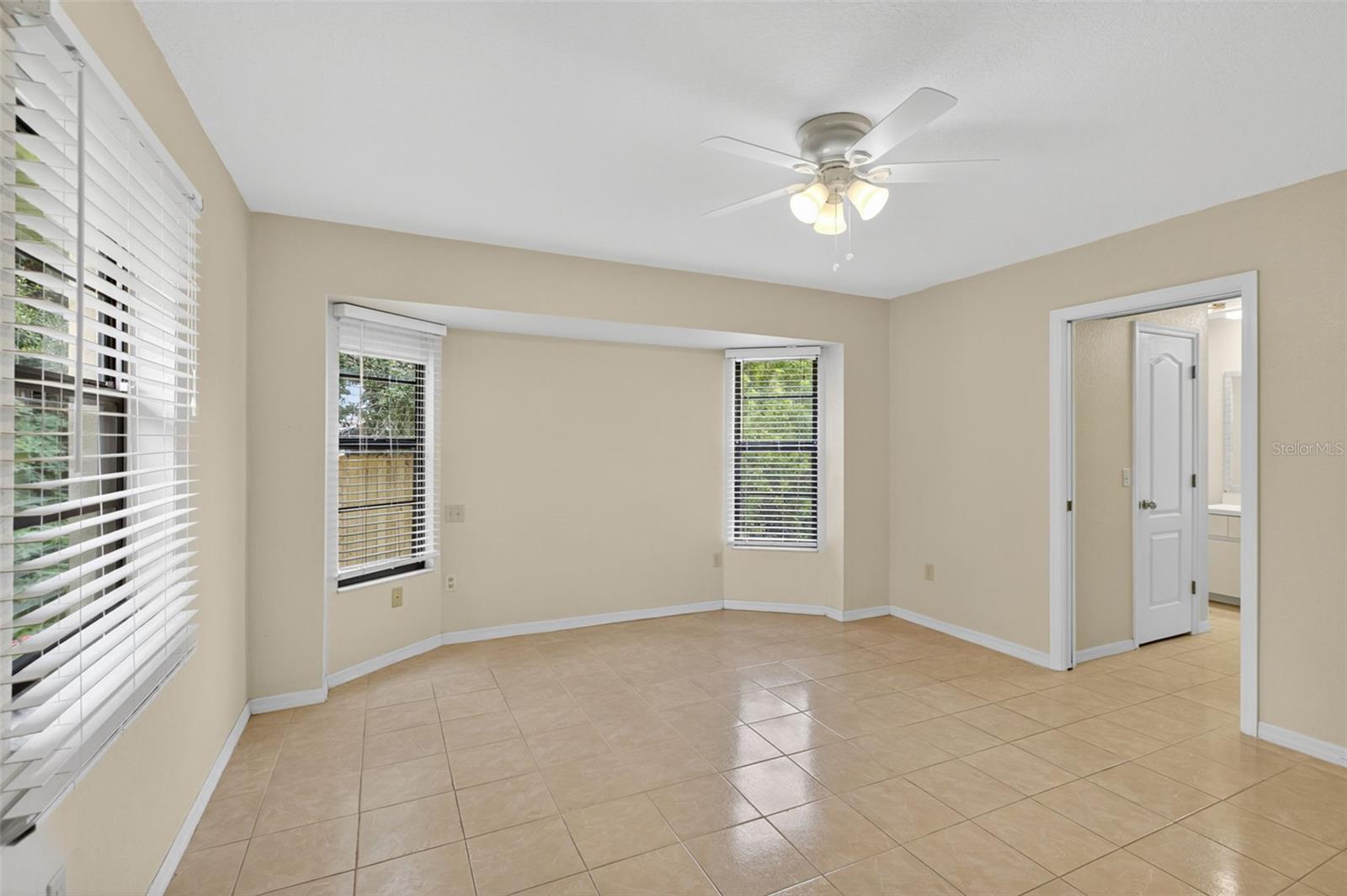 Image 15 of 40 For 1041 Strasburg Drive