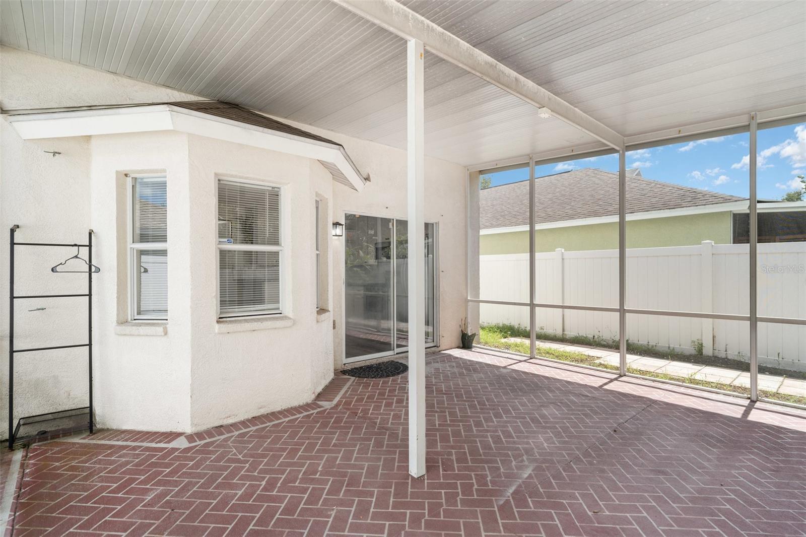 Image 33 of 36 For 5865 Meadowpark Place