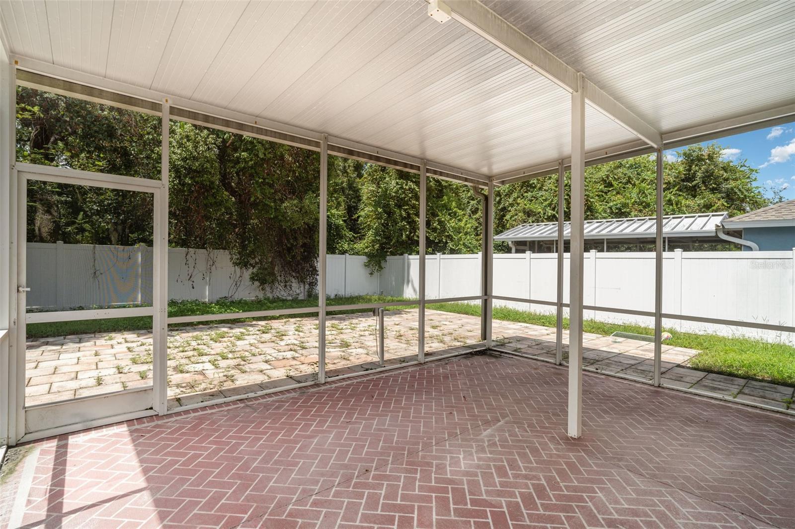 Image 34 of 36 For 5865 Meadowpark Place