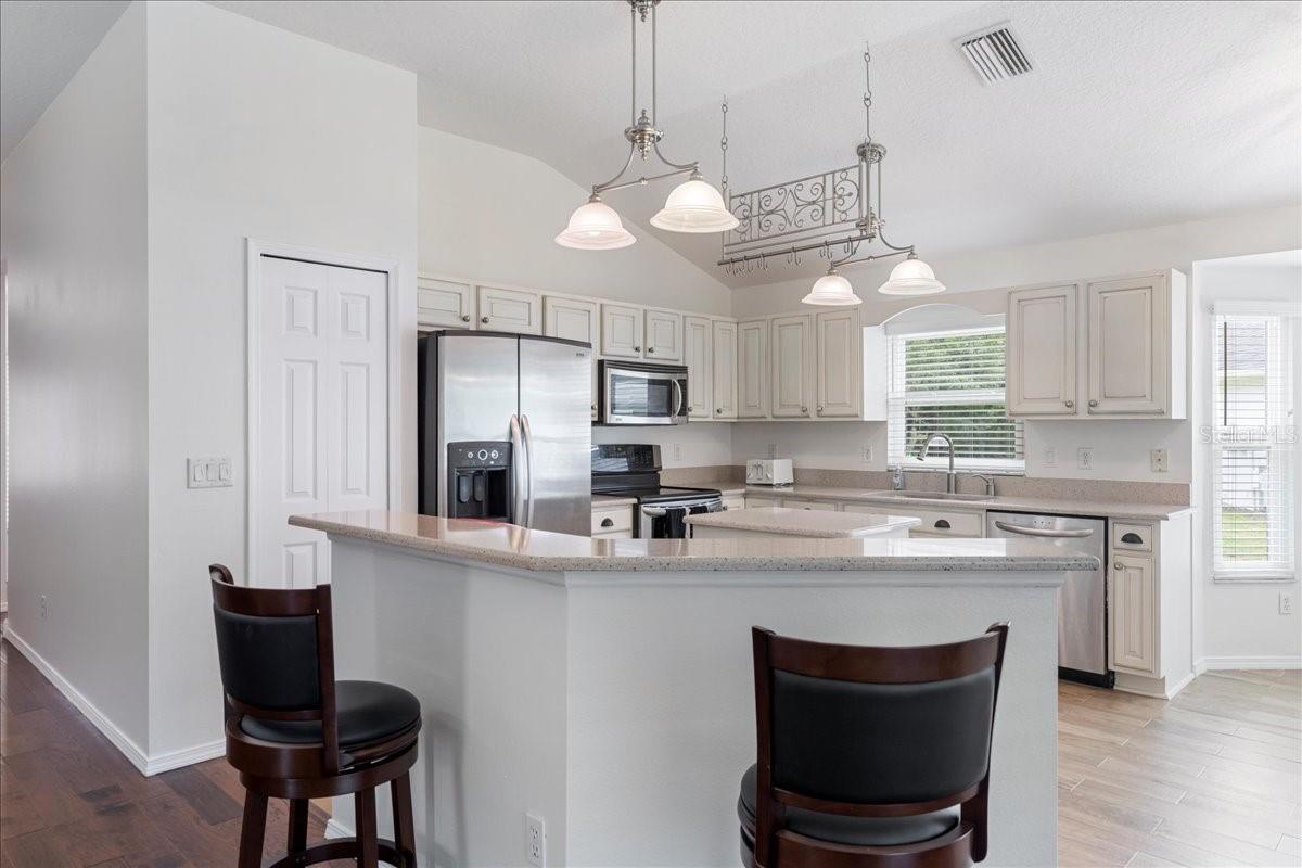 Image 11 of 62 For 317 Tavernier Drive