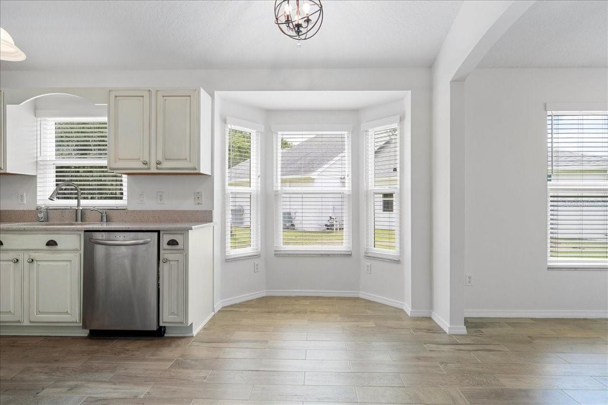 Image 14 of 62 For 317 Tavernier Drive