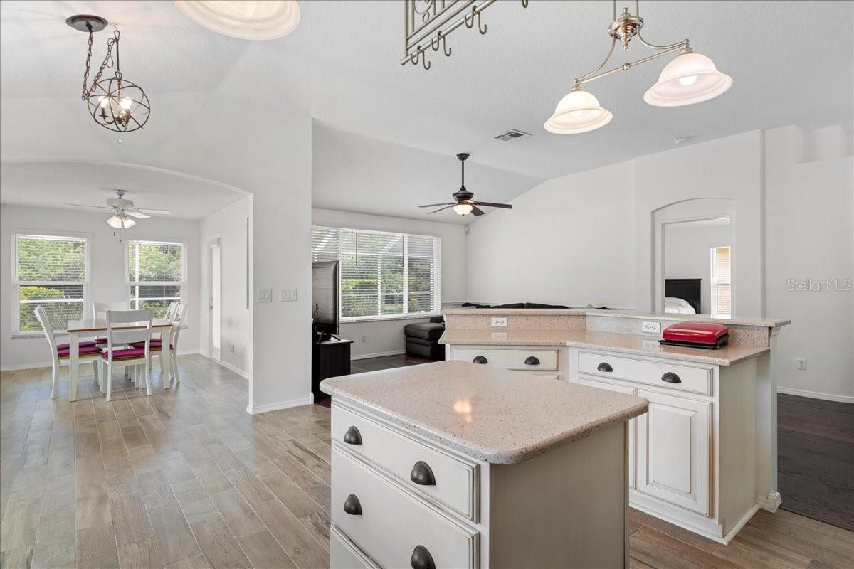 Image 16 of 62 For 317 Tavernier Drive