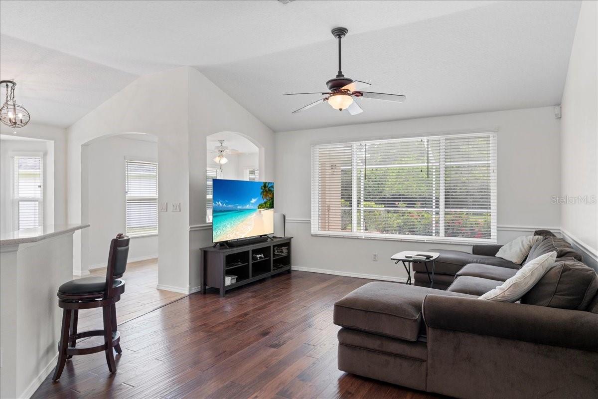 Image 20 of 62 For 317 Tavernier Drive