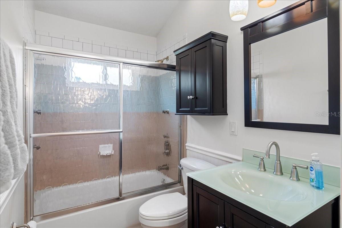 Image 35 of 62 For 317 Tavernier Drive