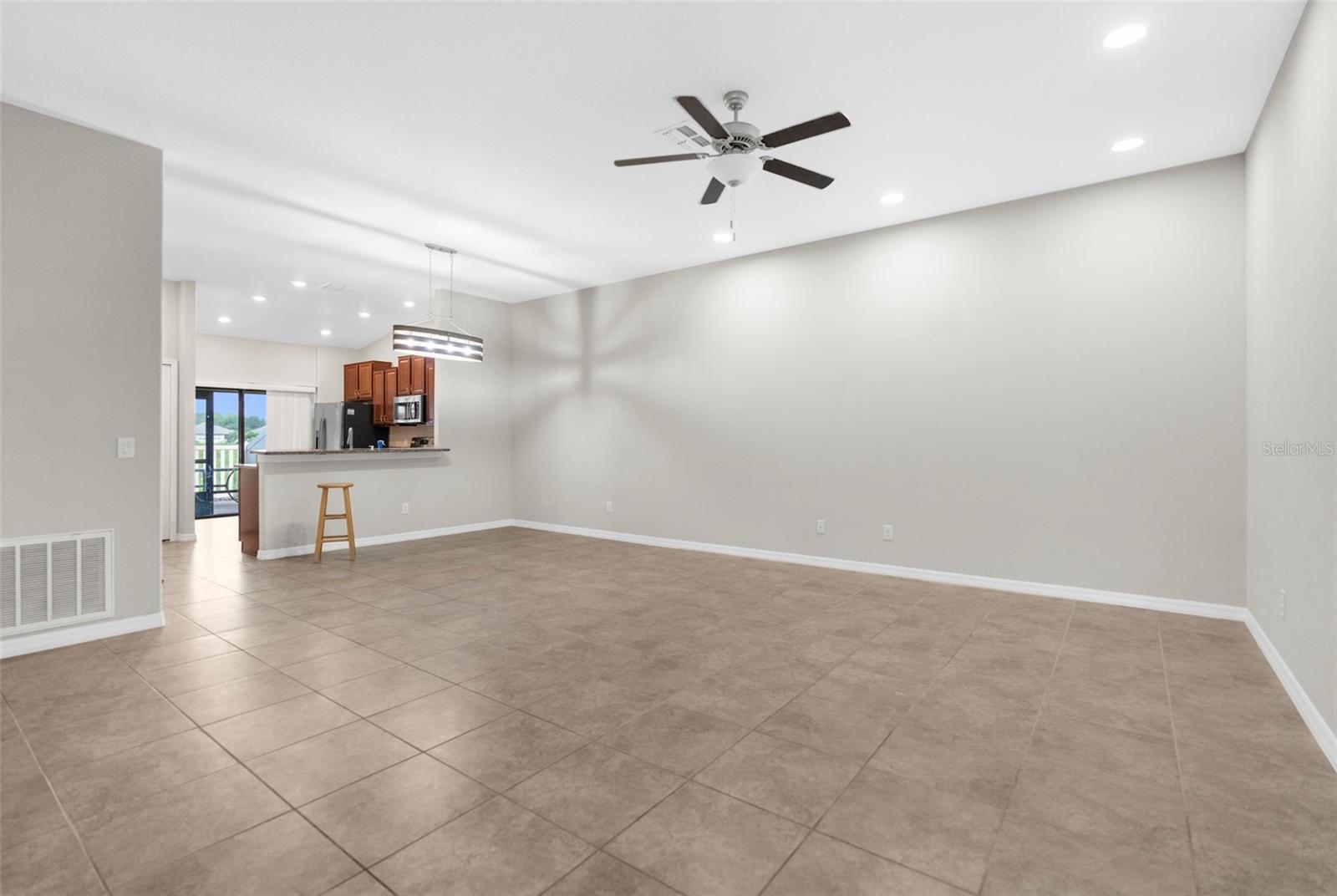 Image 10 of 33 For 13243 Crest Lake Drive